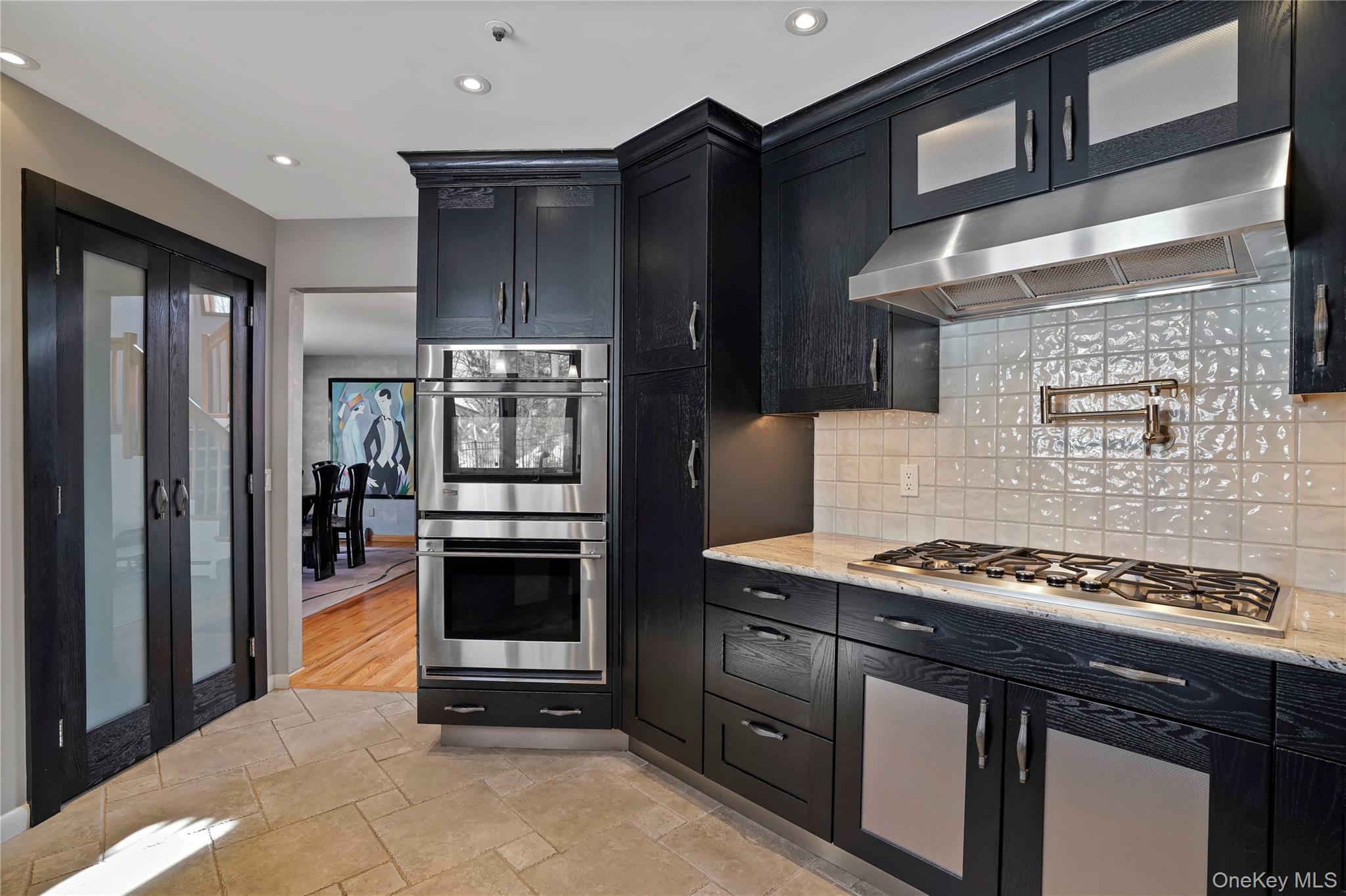 #13 photo, 130 Bramblebrook Road, Ardsley , NY 10502