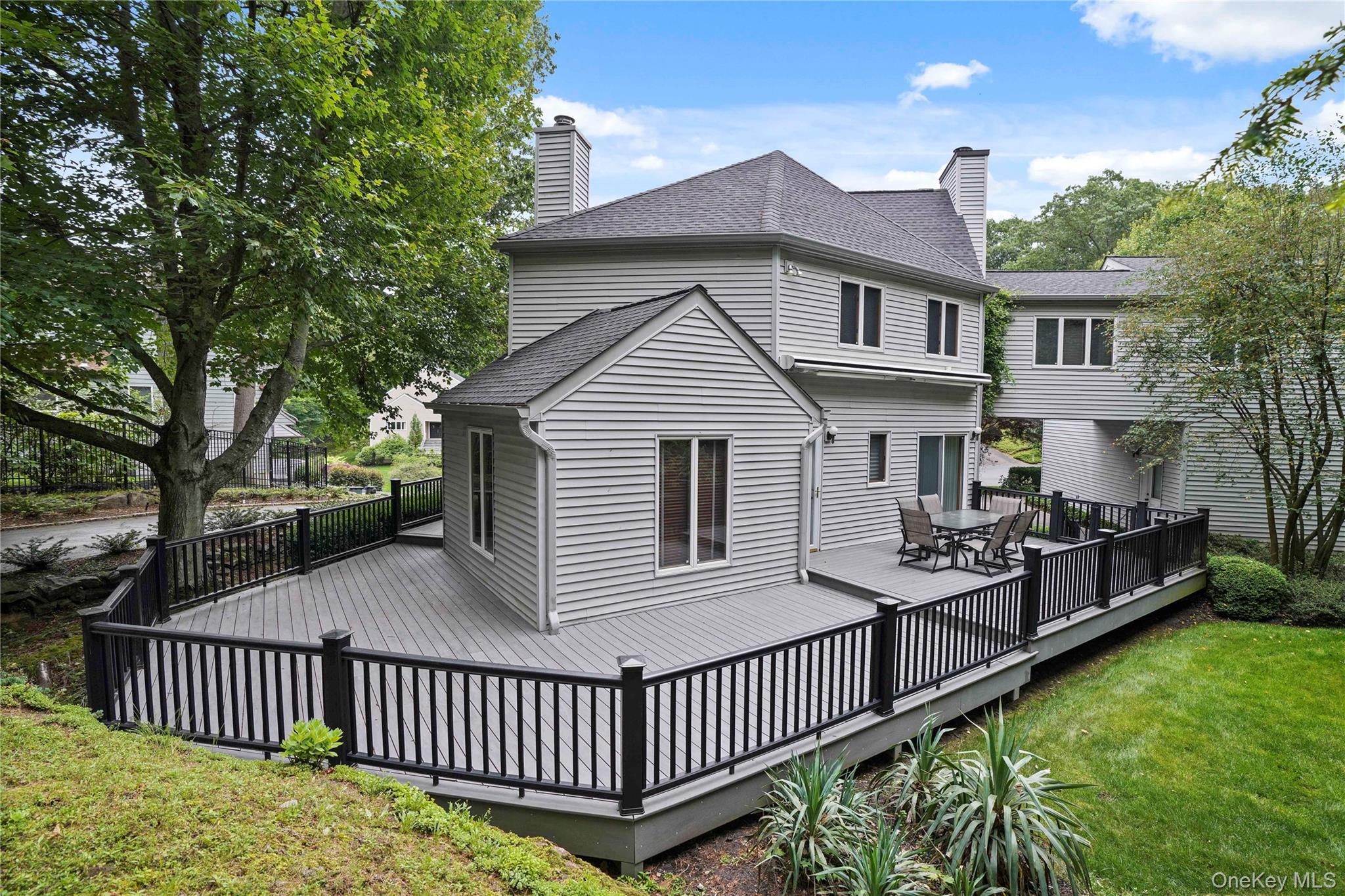 #6 photo, 130 Bramblebrook Road, Ardsley , NY 10502