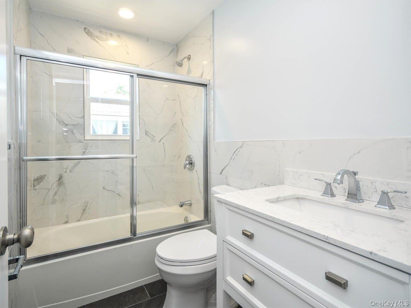 #13 photo, 59B Hickory Road, নাসাউ কাউন্টি Port Washington , NY 11050