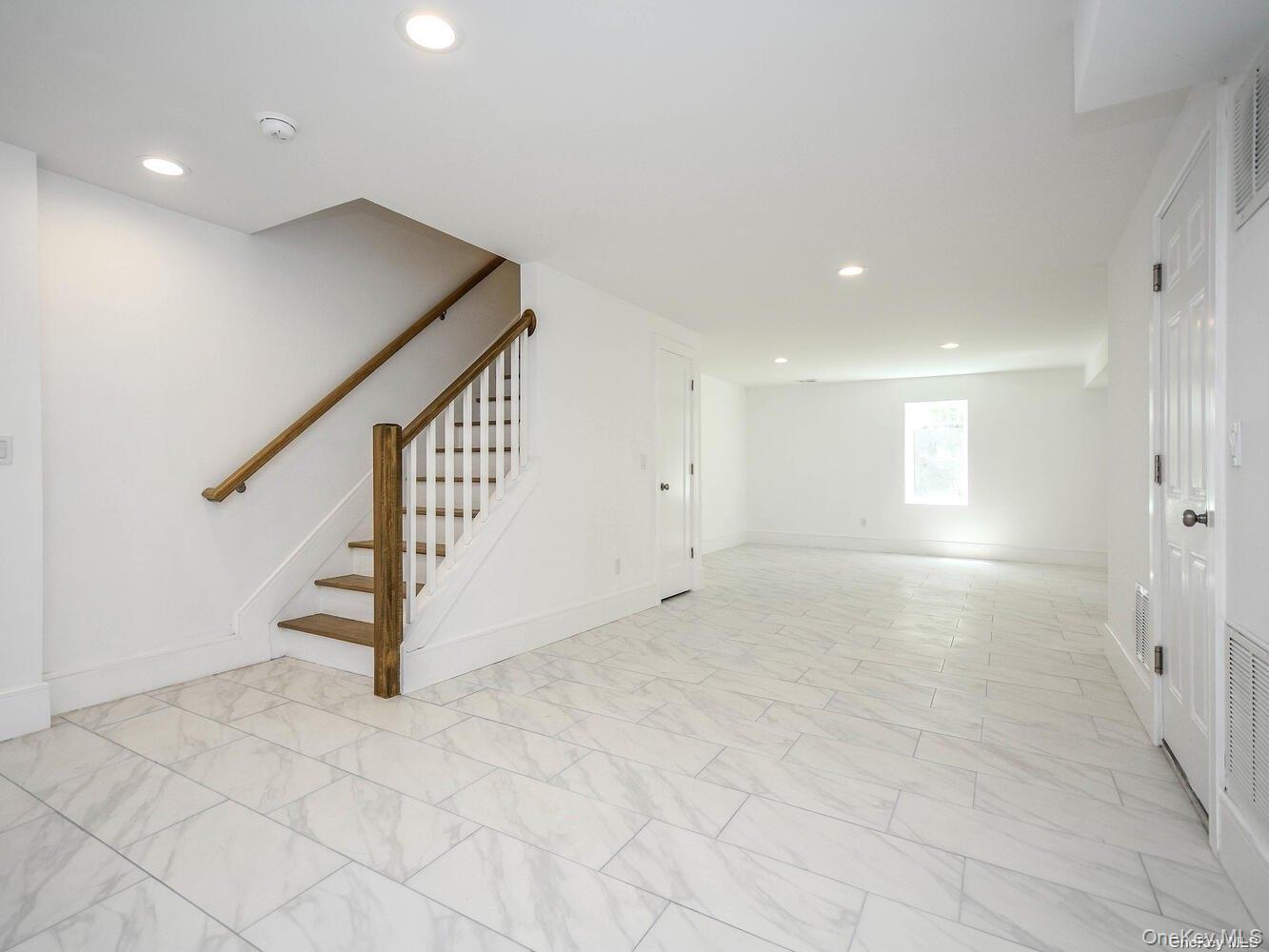 #14 photo, 59B Hickory Road, নাসাউ কাউন্টি Port Washington , NY 11050