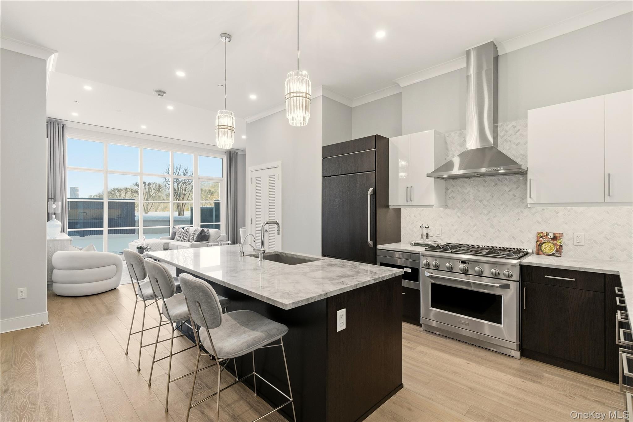 #14 photo, 100 Garvies Point Road, নাসাউ কাউন্টি Glen Cove , NY 11542