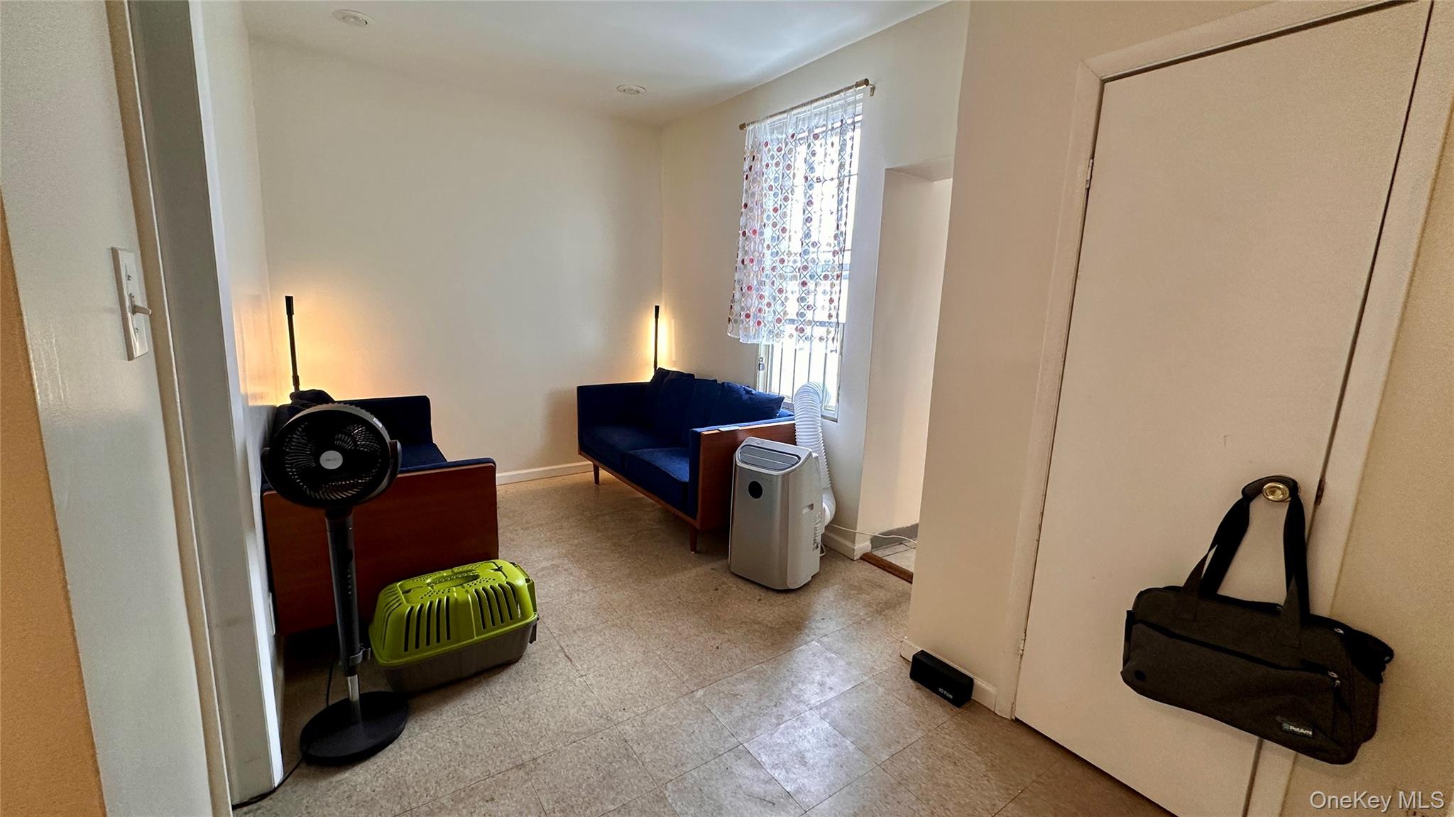 #10 photo, 106-34 Sutphin Boulevard, Jamaica , NY 11435