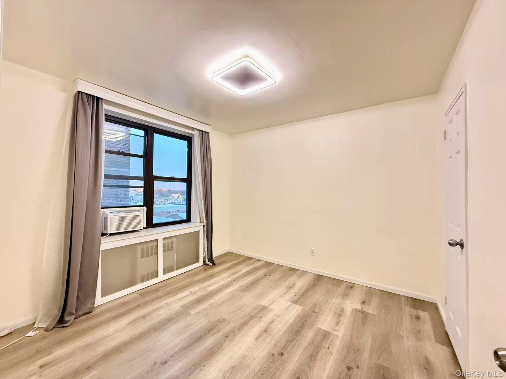 #14 photo, 38-15 149 Street, Flushing , NY 11354