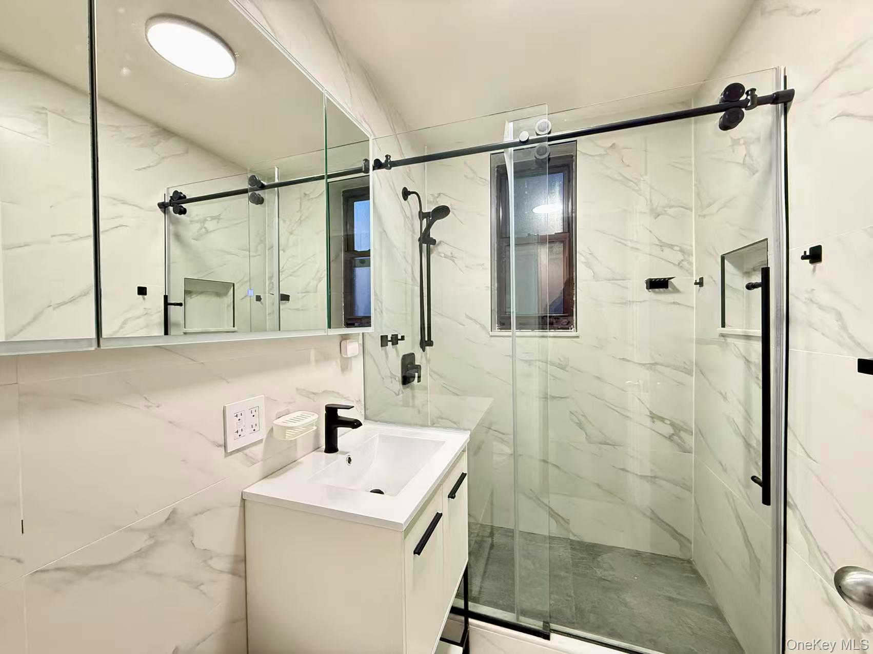 #9 photo, 38-15 149 Street, Flushing , NY 11354