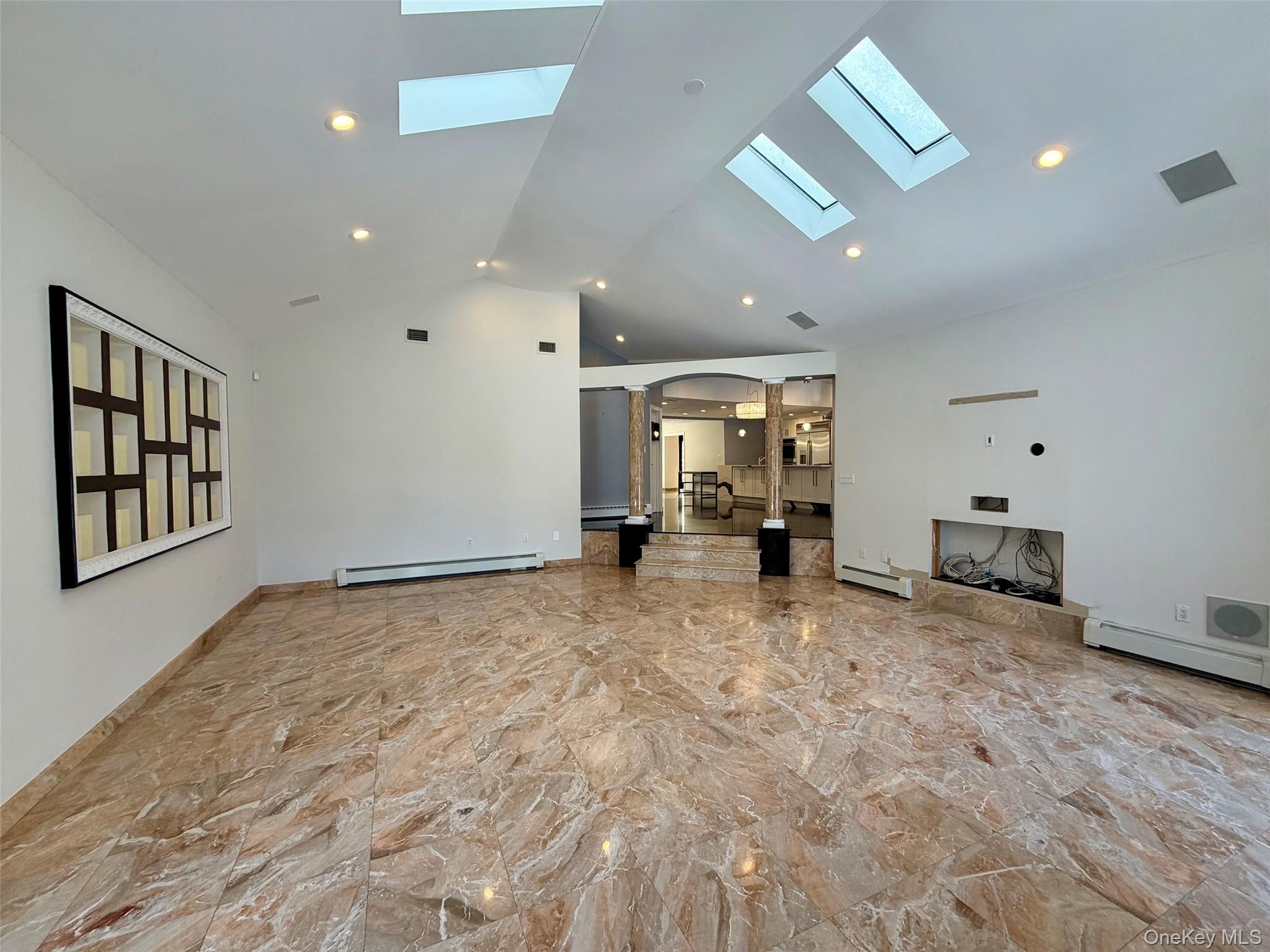 #12 photo, 5 Glen Hill Court, Dix Hills , NY 11746