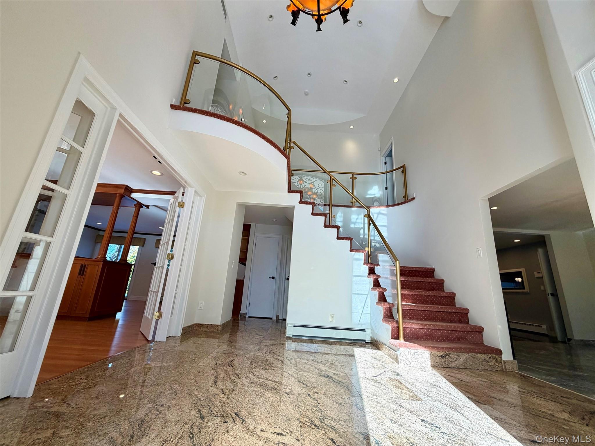 #5 photo, 5 Glen Hill Court, Dix Hills , NY 11746