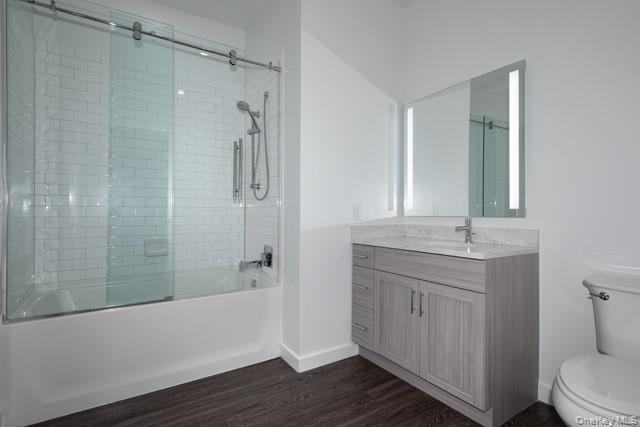 #12 photo, 119 Searing Avenue, Mineola , NY 11501