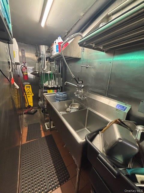 #6 photo, 24 Irving Avenue, Brooklyn , NY 11237