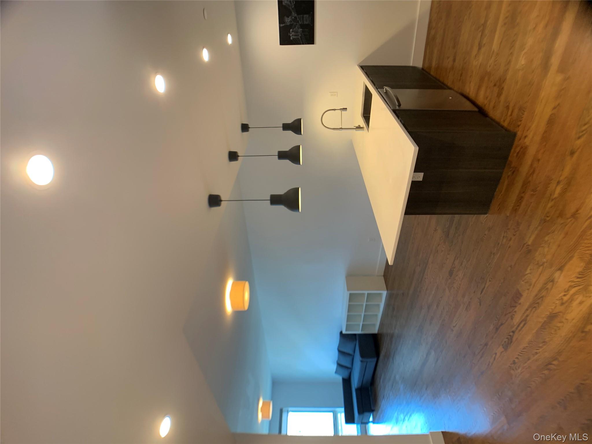 #7 photo, 10919 72nd Road, Forest Hills , NY 11375