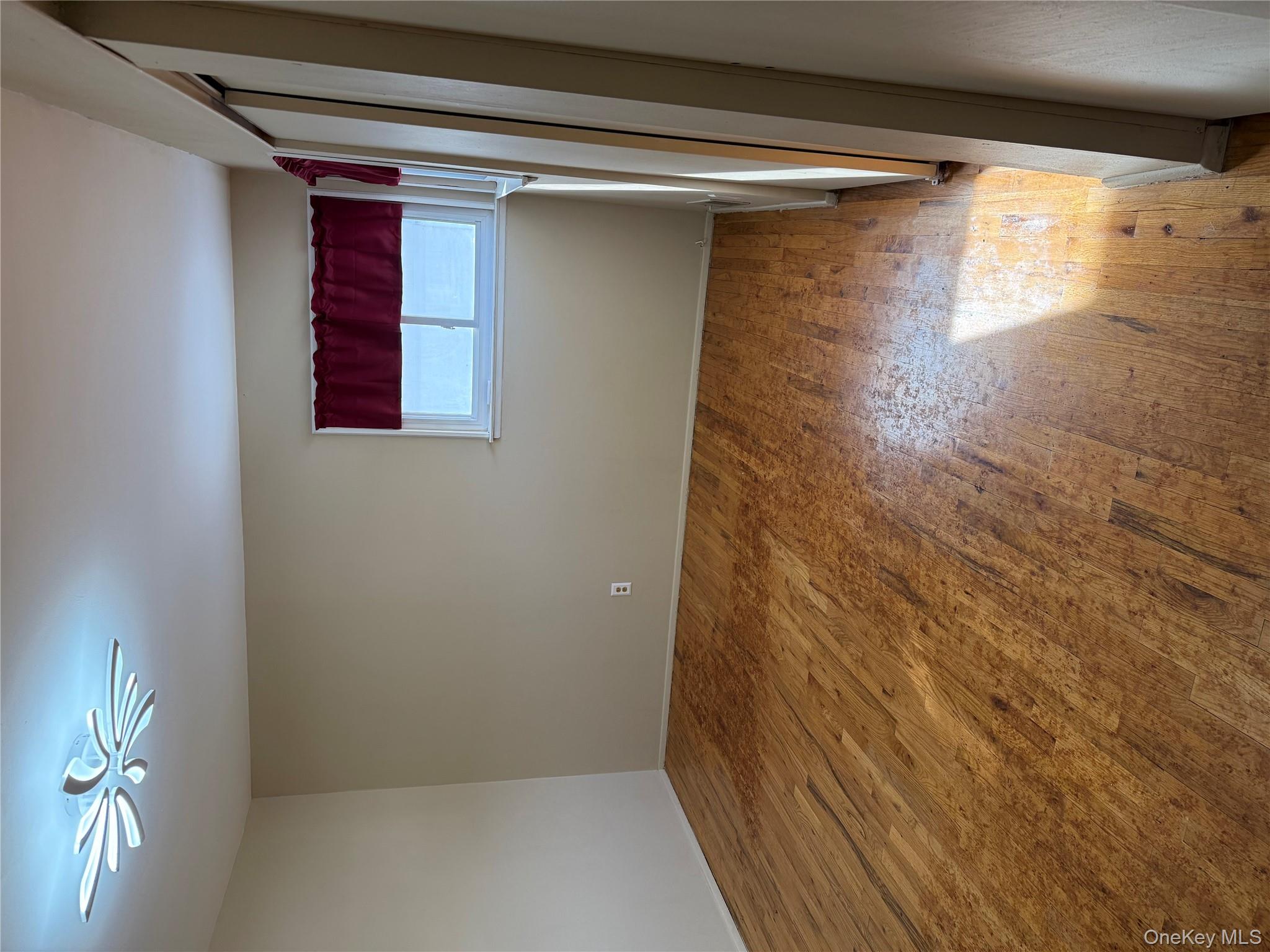 #10 photo, 192 E 5th Street, Deer Park , NY 11729