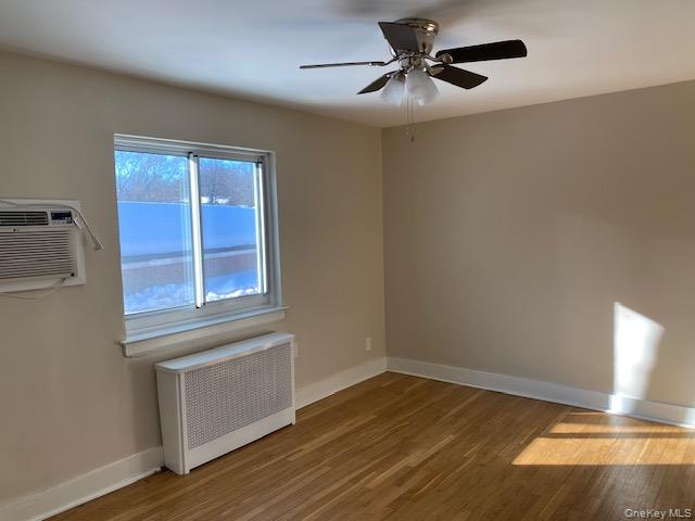 #9 photo, 260-29 73rd Avenue, কুইন্‌স Glen Oaks , NY 11004