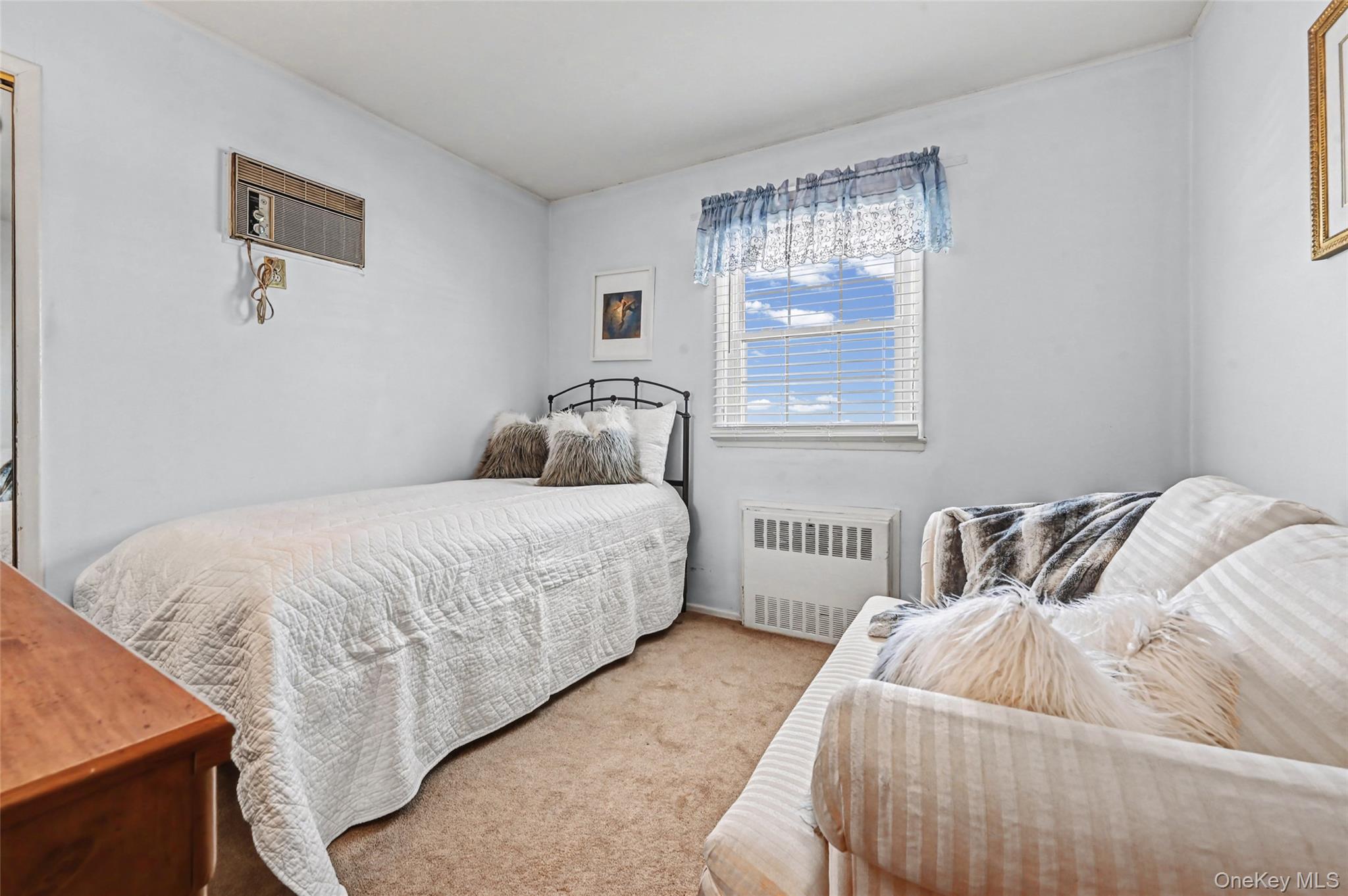 #14 photo, 95 Rhodes Avenue, Hempstead , NY 11550