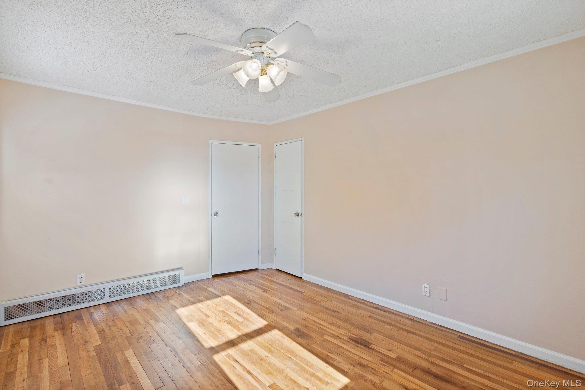 #15 photo, 65 W Broadway, নাসাউ কাউন্টি Long Beach , NY 11561