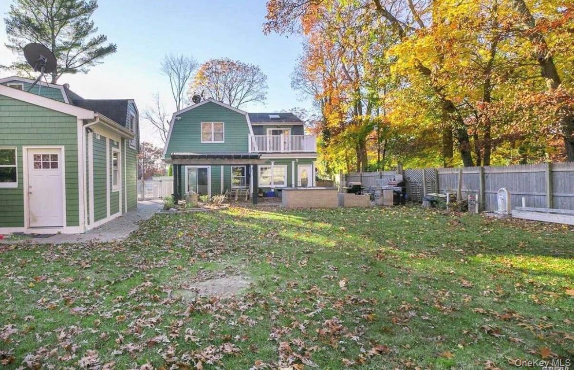 #8 photo, Center Moriches, Center Moriches , NY 11934