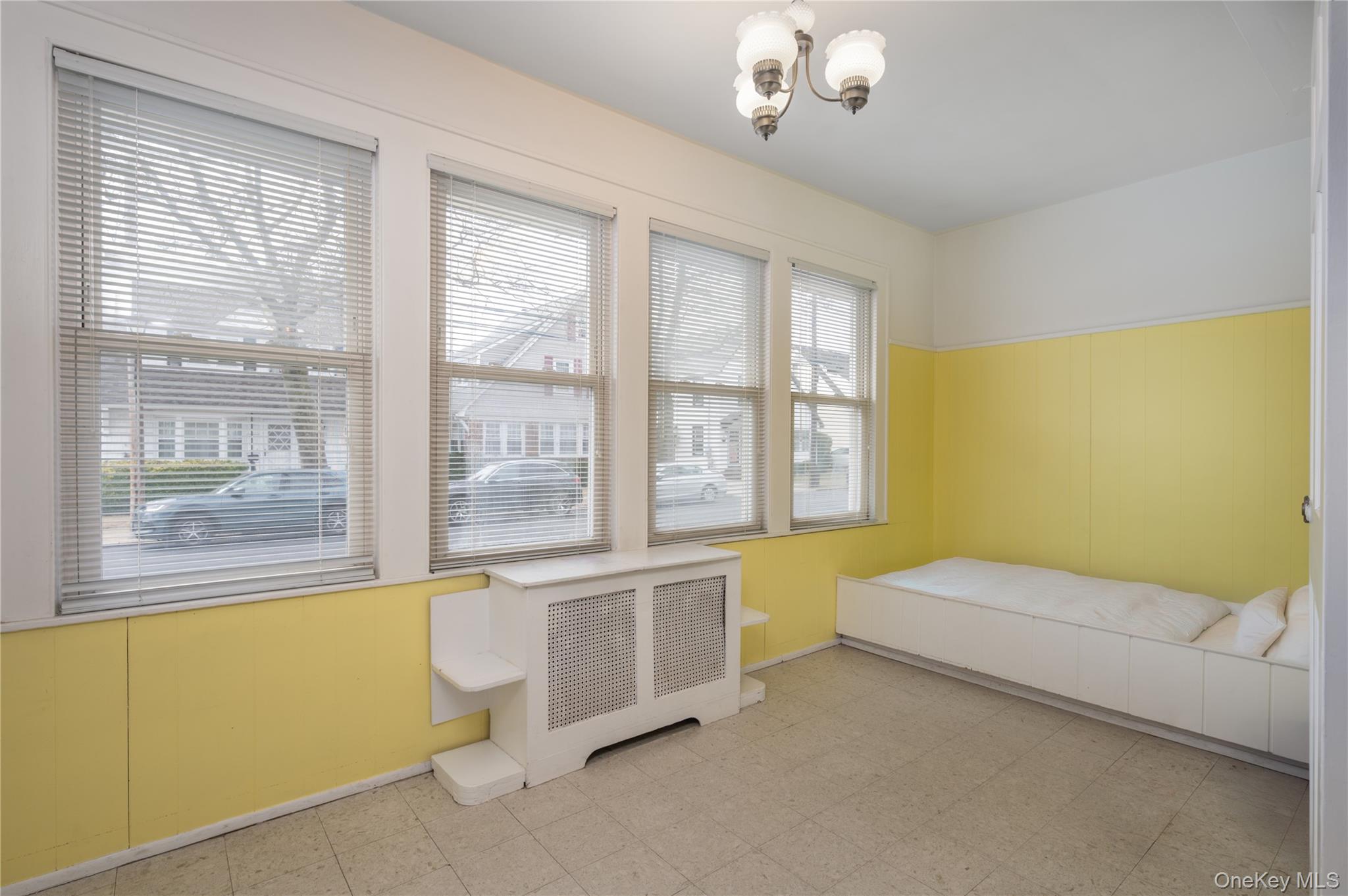 #12 photo, 61 Dartmouth Street, নাসাউ কাউন্টি Williston Park , NY 11596