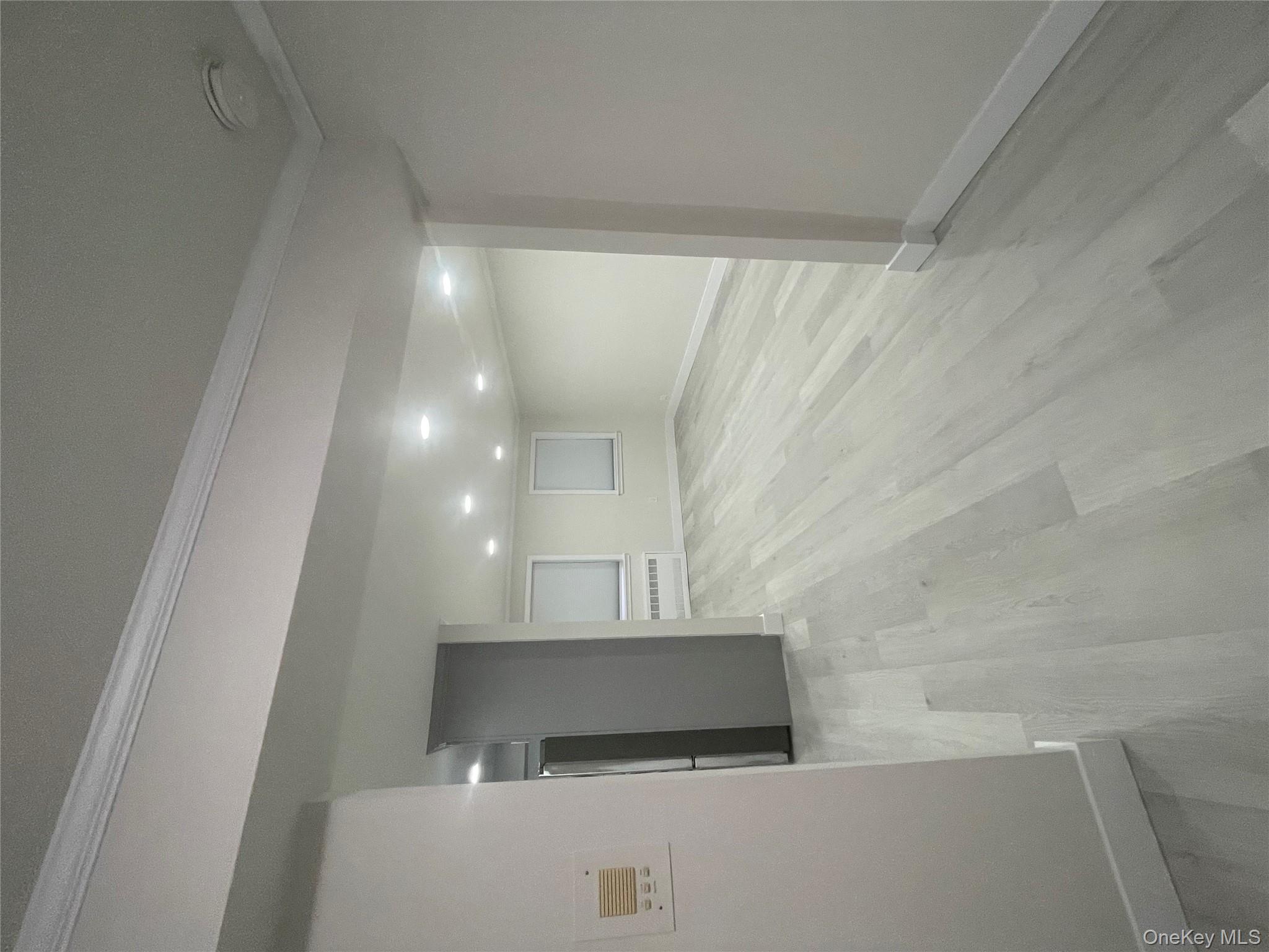 #19 photo, 83-83 118 Street, Kew Gardens , NY 11415