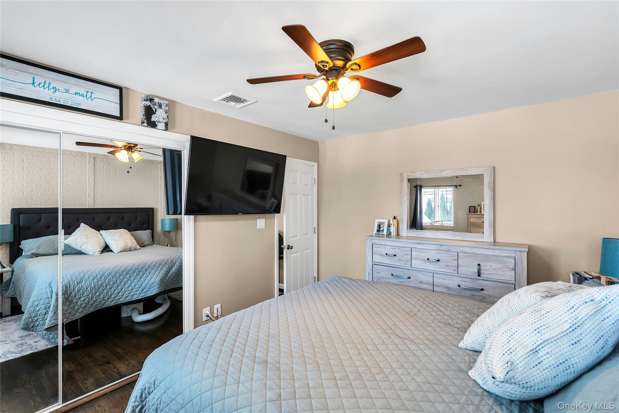 #17 photo, 53 Calvert Avenue, Commack , NY 11725