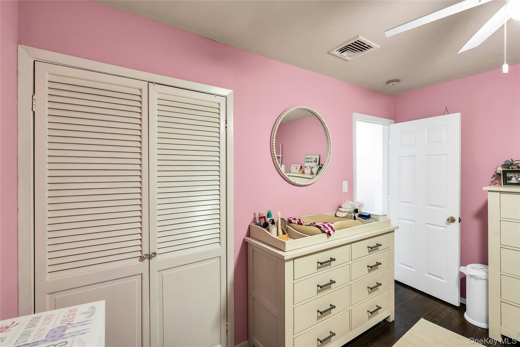 #19 photo, 53 Calvert Avenue, Commack , NY 11725