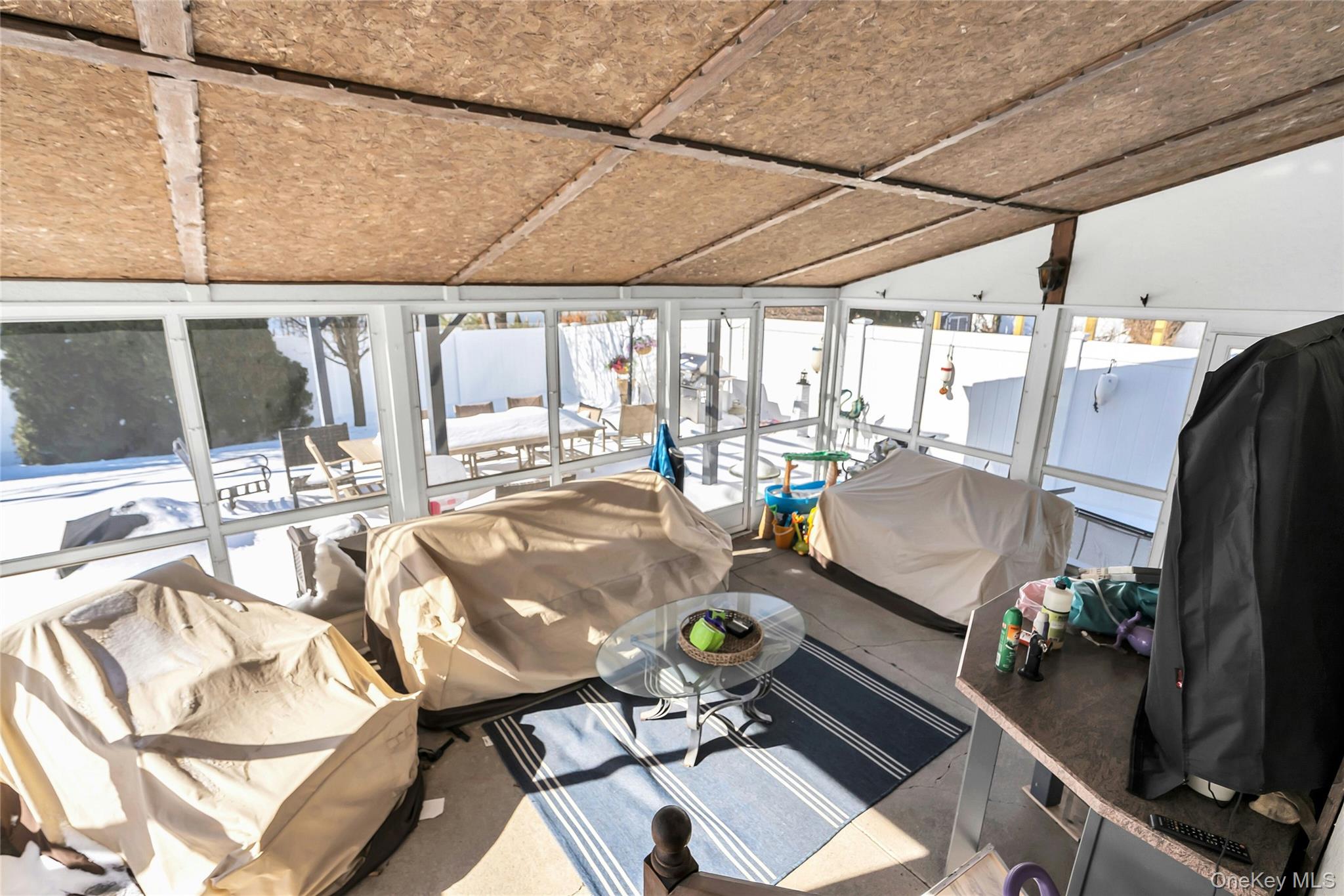 #20 photo, 53 Calvert Avenue, Commack , NY 11725