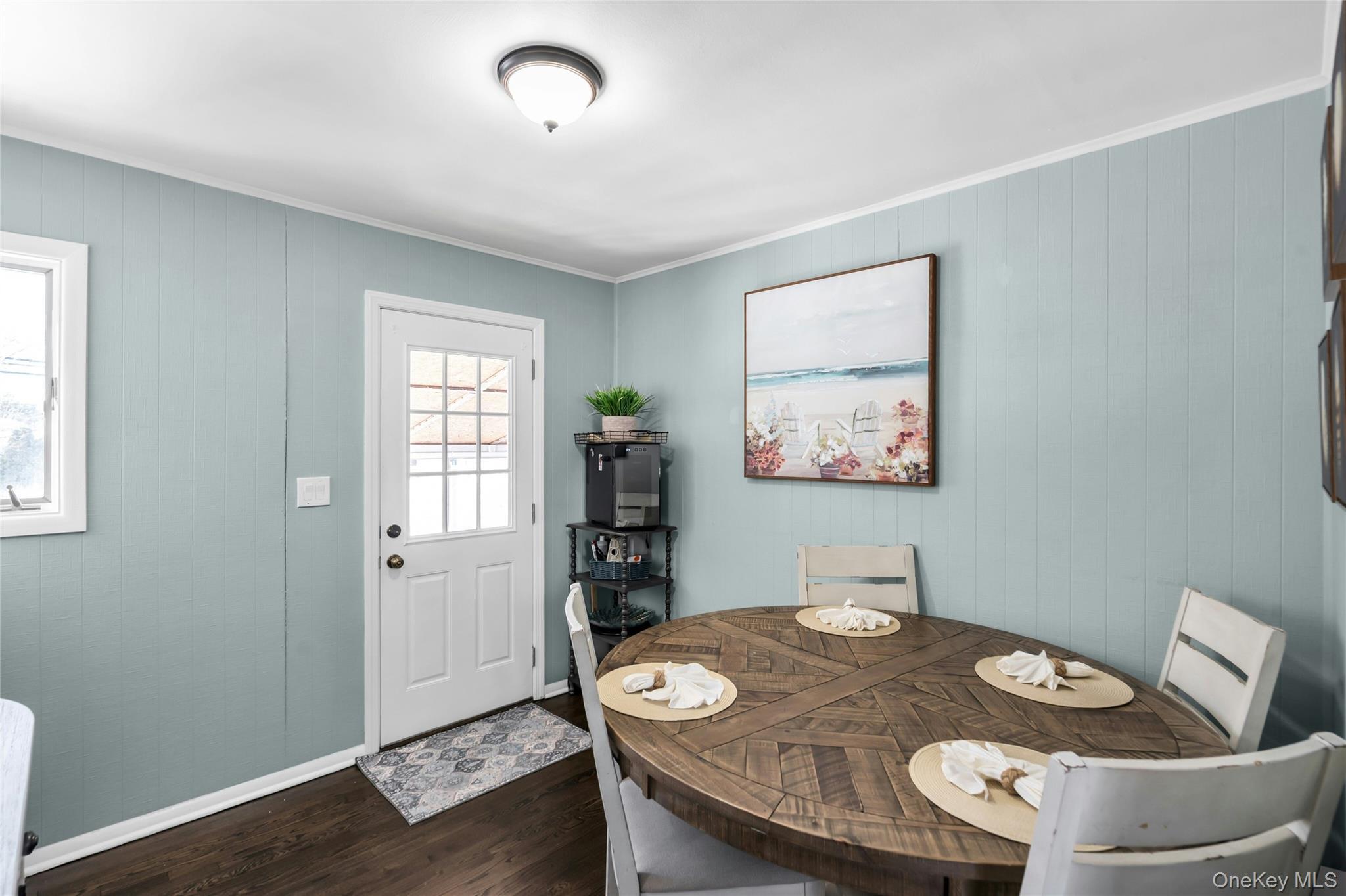 #8 photo, 53 Calvert Avenue, Commack , NY 11725