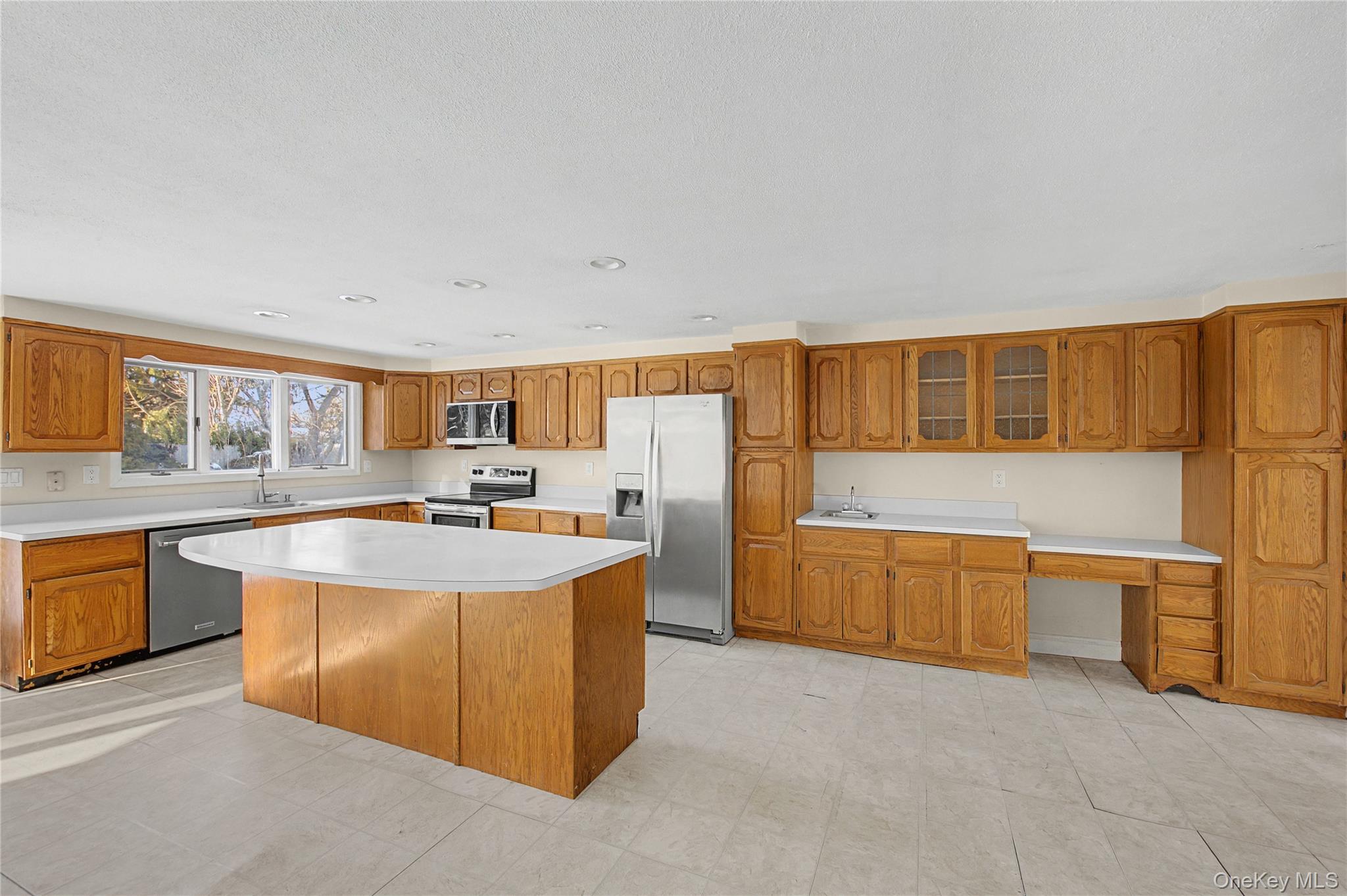 #13 photo, 18 Woodbrook Drive, Ridge , NY 11961