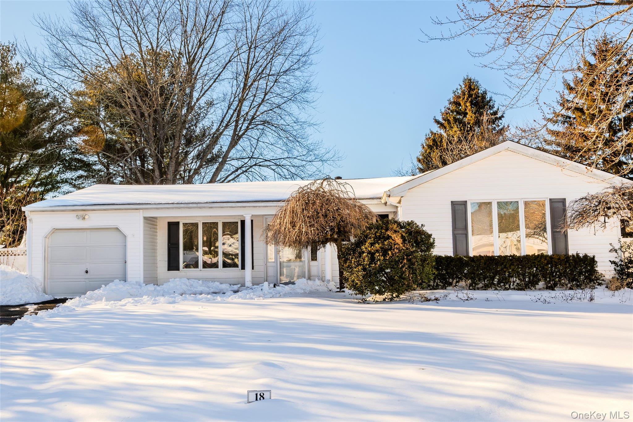 #2 photo, 18 Woodbrook Drive, Ridge , NY 11961