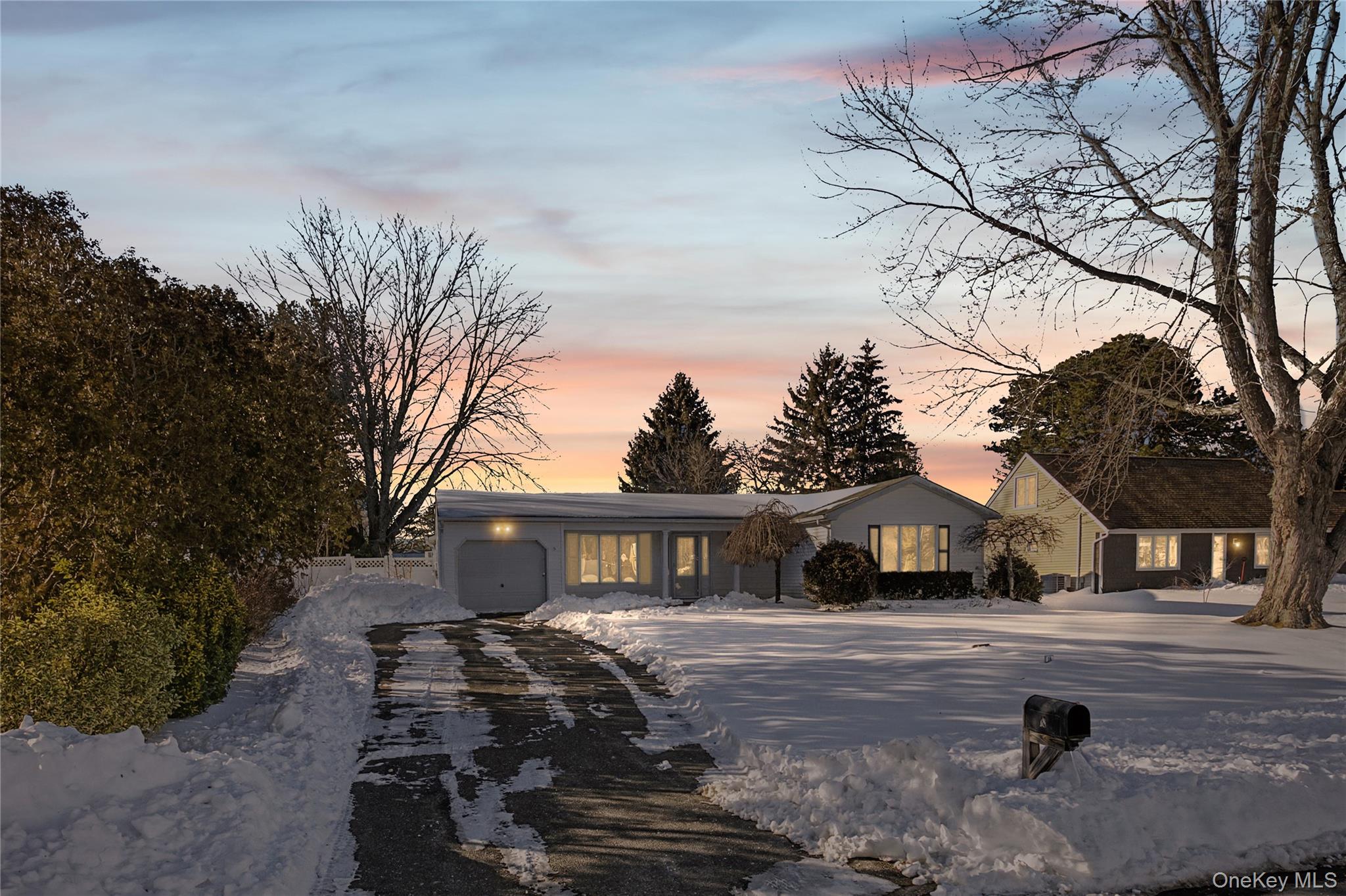 #5 photo, 18 Woodbrook Drive, Ridge , NY 11961