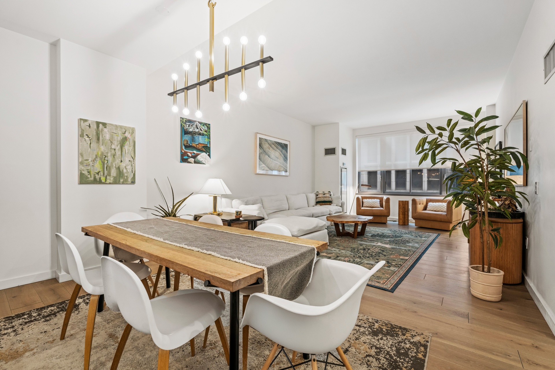 #3 photo, 4 W 21st Street, Flatiron , NY 10010