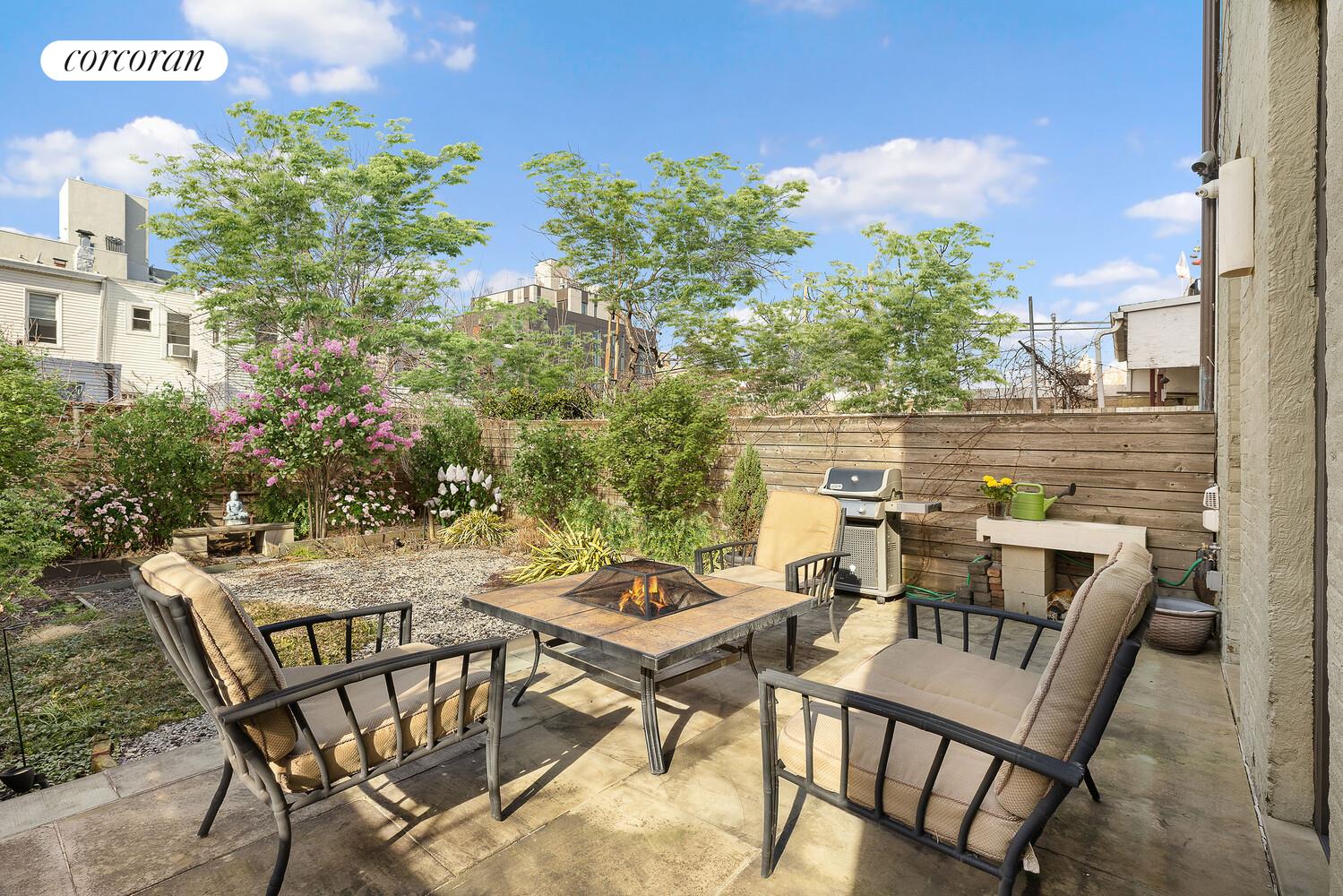 #8 photo, Long Island City, Long Island City , NY 11101