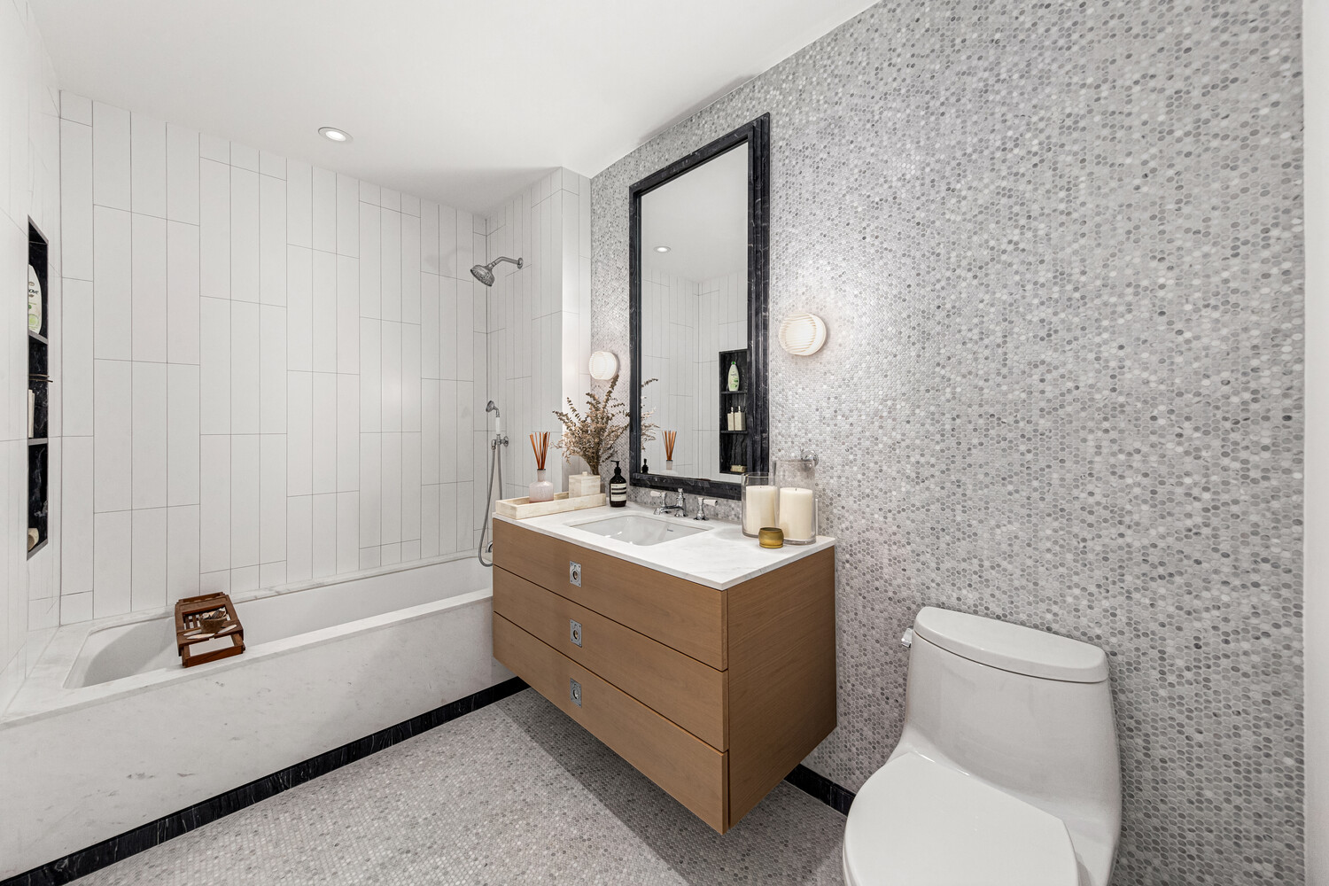 #9 photo, New York City, מנהטן East Village , NY 10009