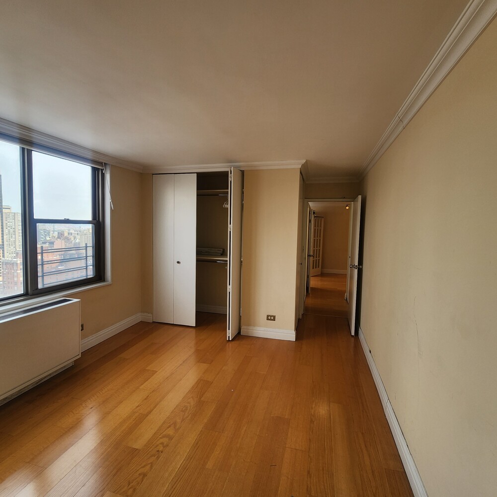 #16 photo, 301 E 79TH Street, مانهاتن Yorkville , NY 10075