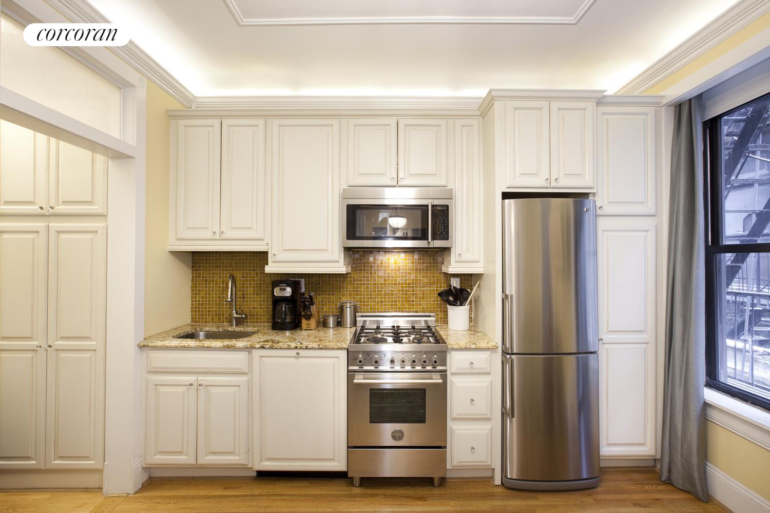 #3 photo, New York City, מנהטן Gramercy Park , NY 10003