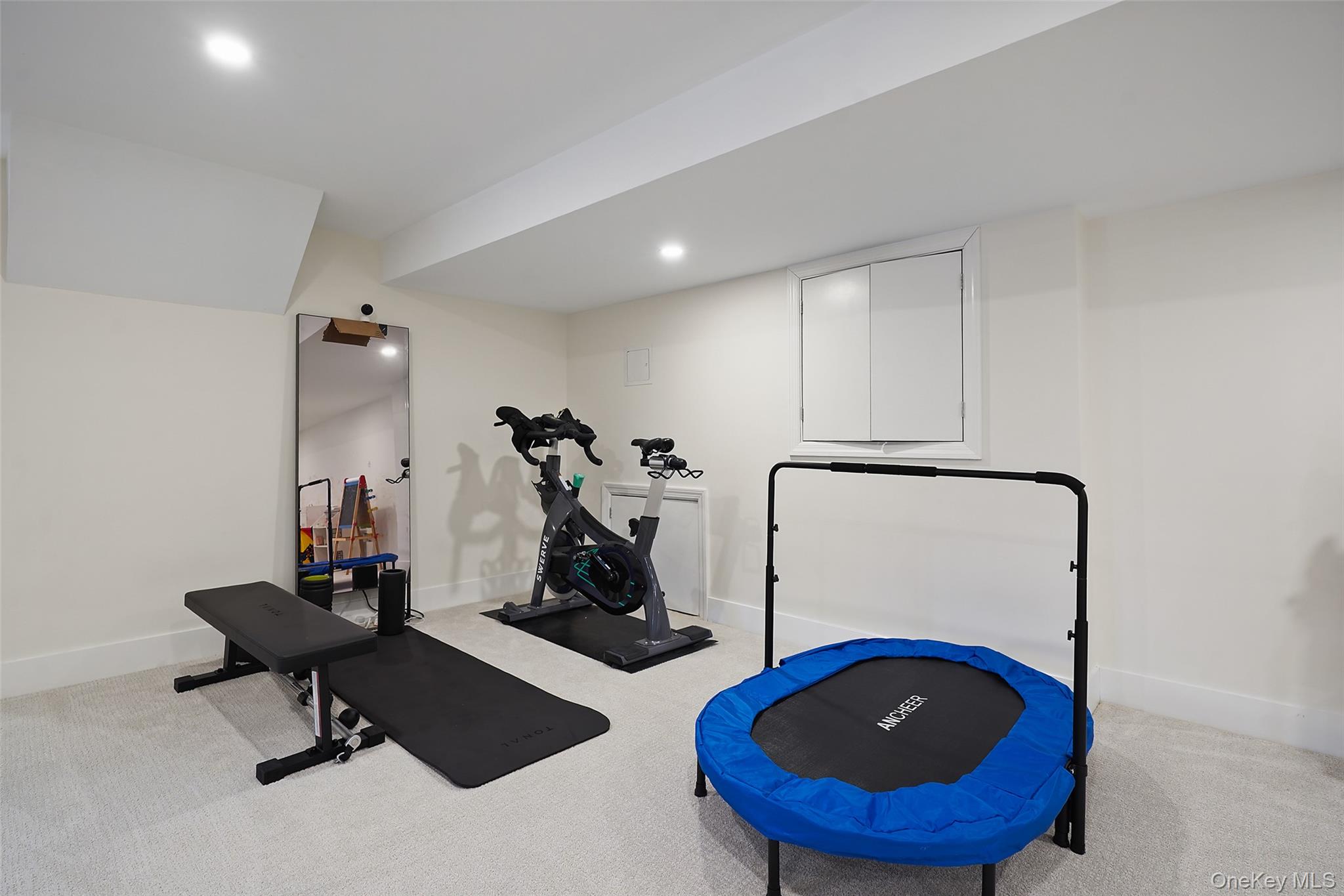 #19 photo, 10 Carlton Lane, Rye Brook , NY 10573