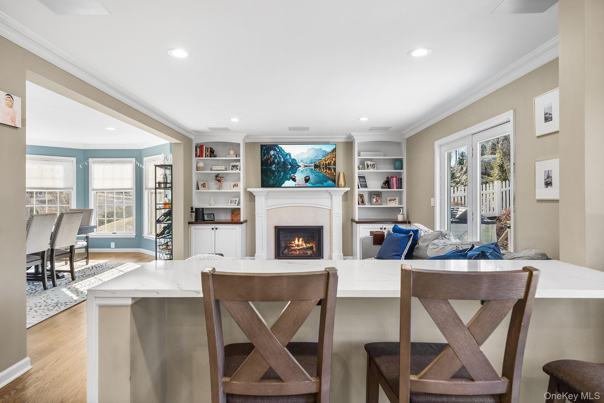 #7 photo, 35 Rock Cliff Place, White Plains , NY 10603