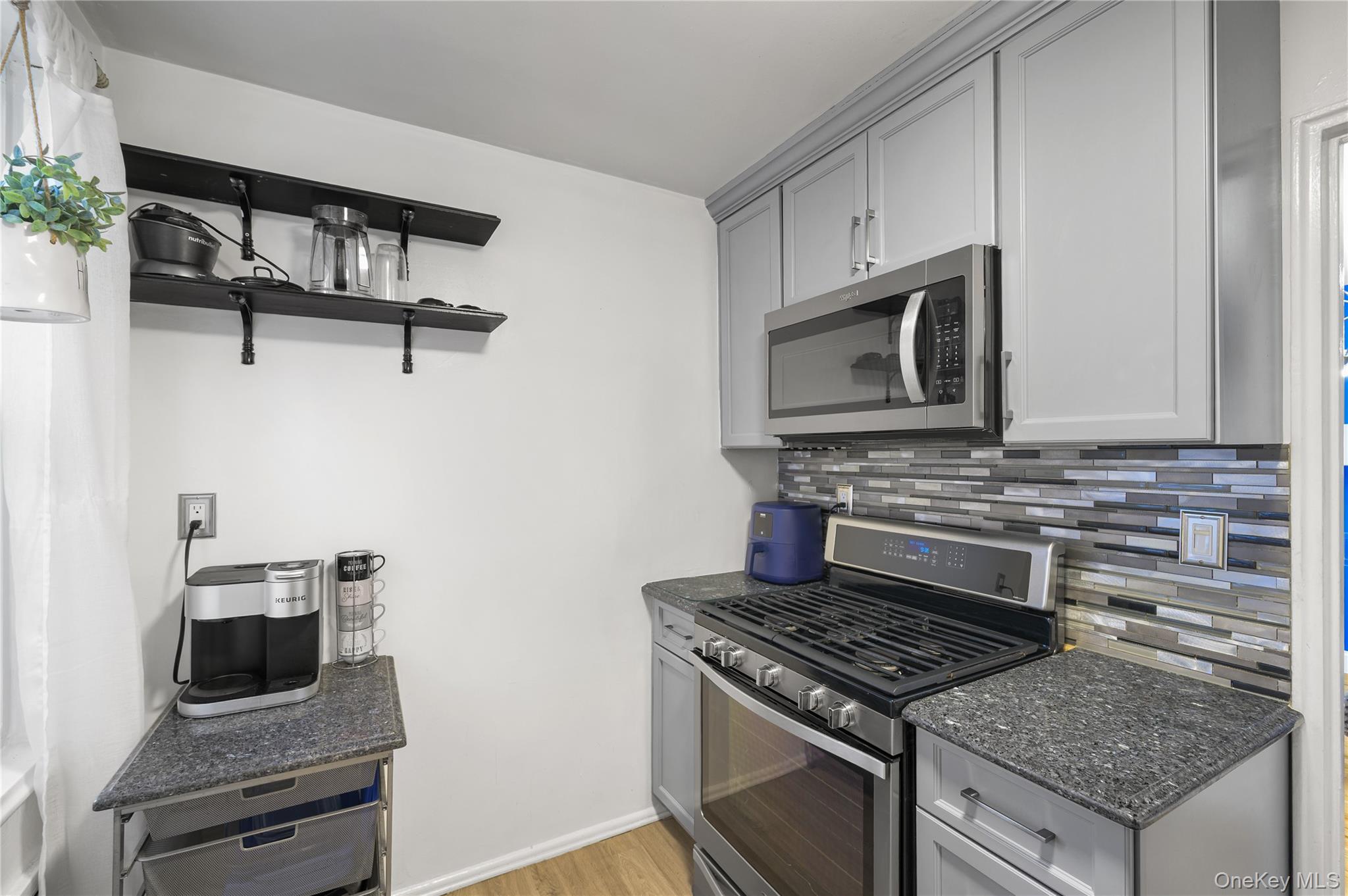 #15 photo, 98 Dehaven Drive, Yonkers , NY 10703