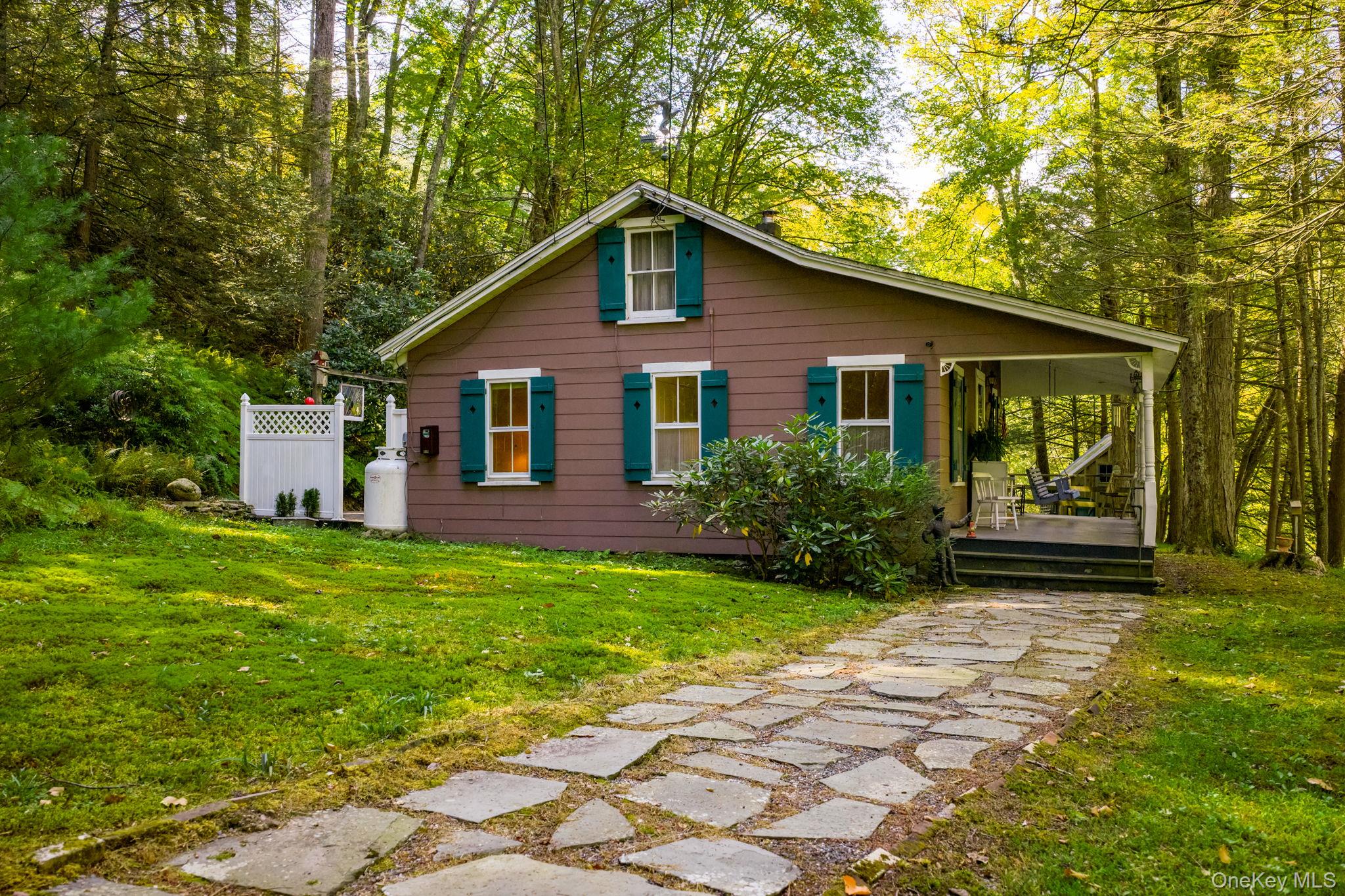 #1 photo, 2 Shingle Kill Court, Sparrowbush , NY 12780