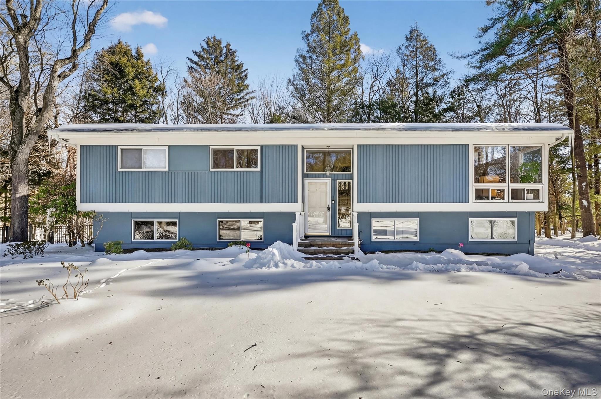 #1 photo, 170 Germonds Road, West Nyack , NY 10994