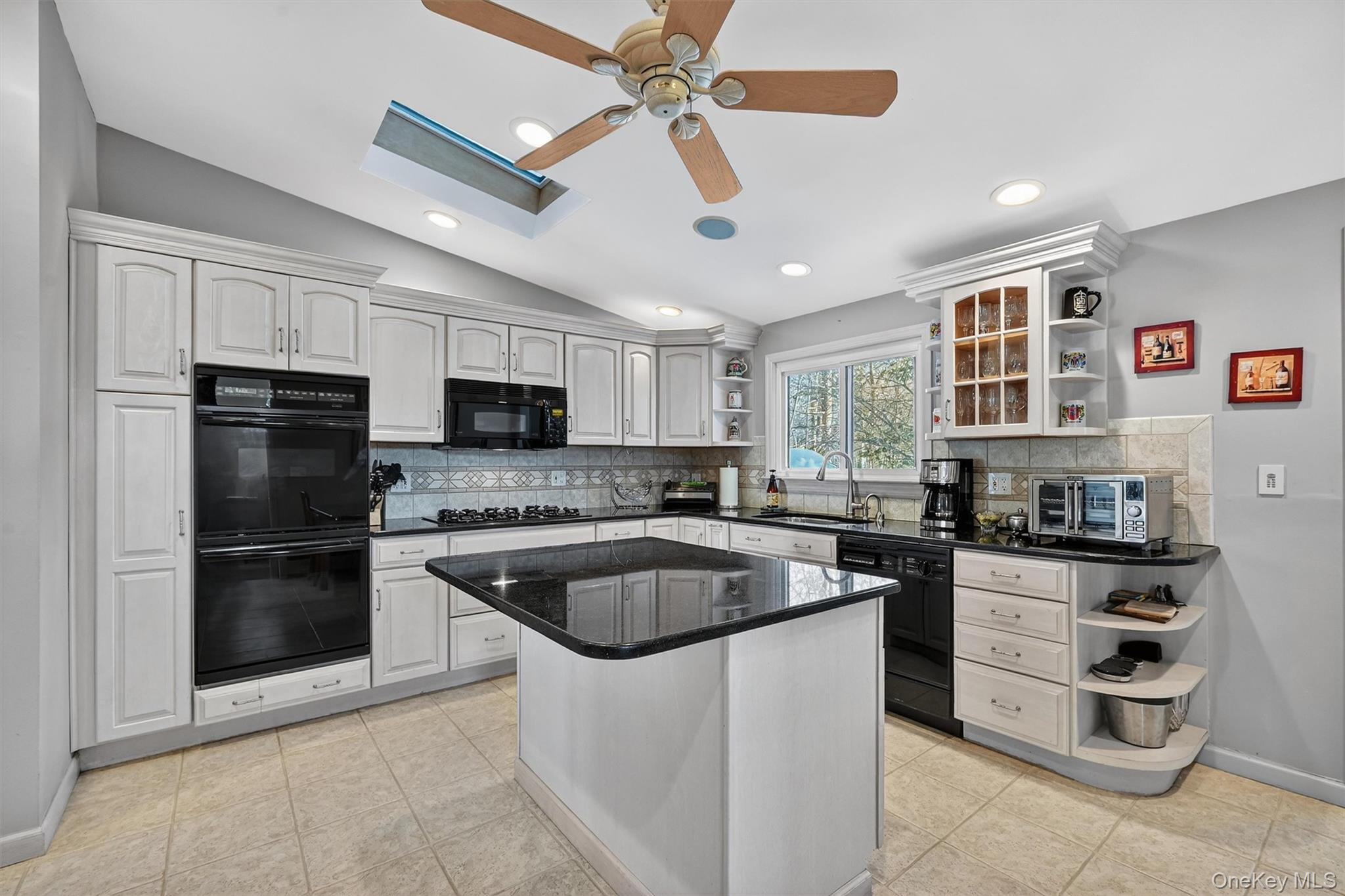 #10 photo, 170 Germonds Road, West Nyack , NY 10994