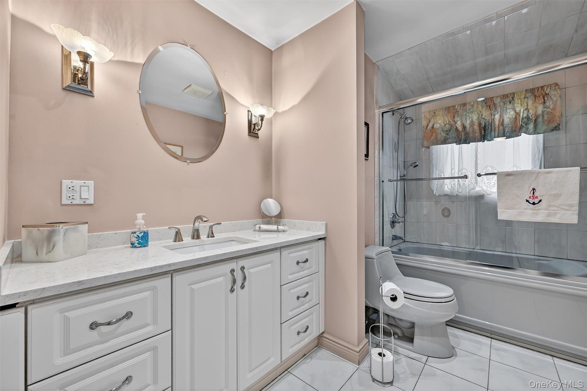 #12 photo, 170 Germonds Road, West Nyack , NY 10994