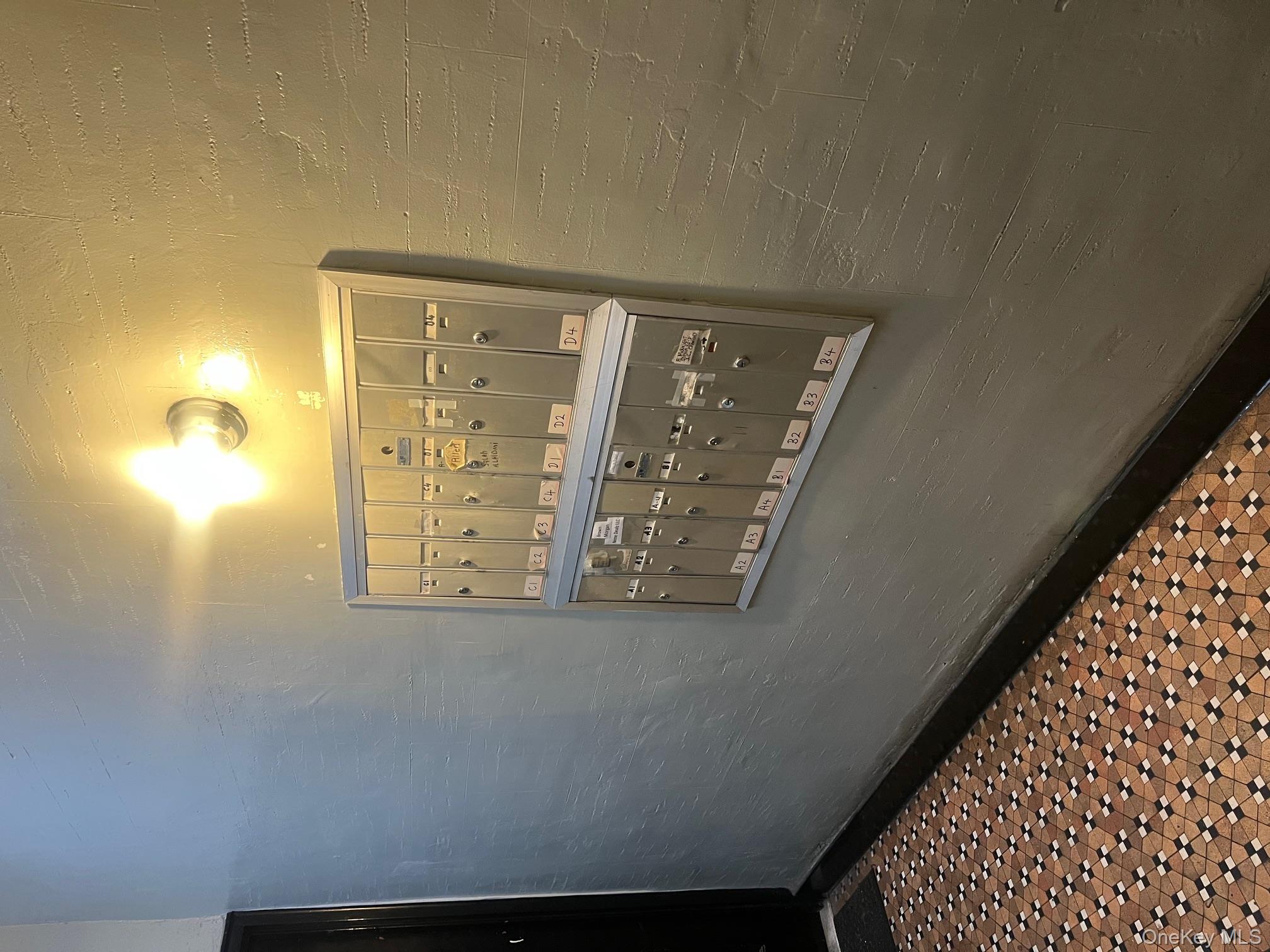 #3 photo, 20 W Roosevelt Square, Mount Vernon , NY 10550