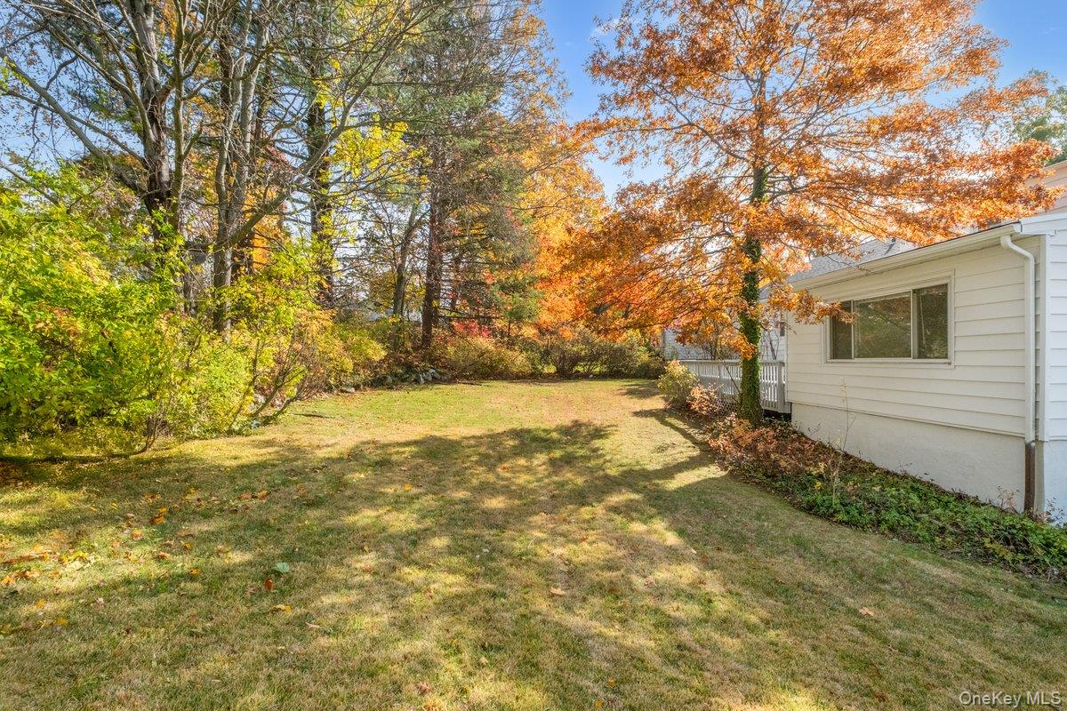 #18 photo, 44 Amherst Drive, New Rochelle , NY 10804