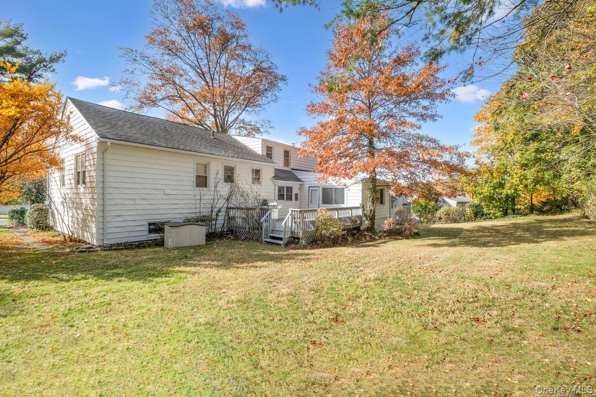 #4 photo, 44 Amherst Drive, New Rochelle , NY 10804