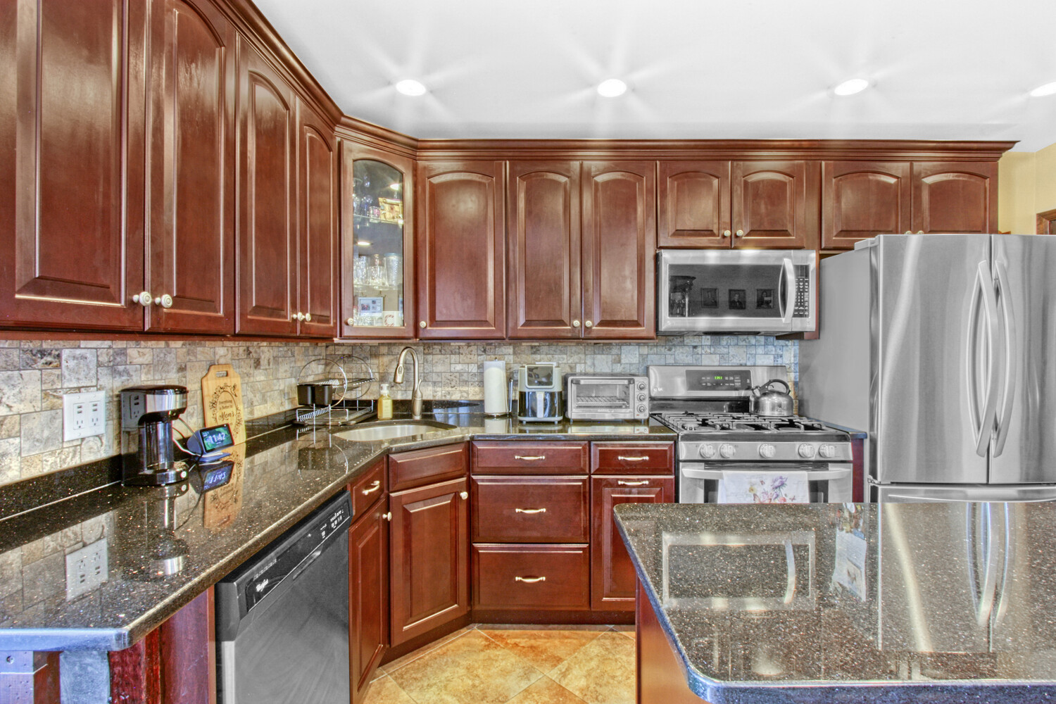 #12 photo, 2055 E 34TH Street, ব্রুকলিন Marine Park , NY 11234