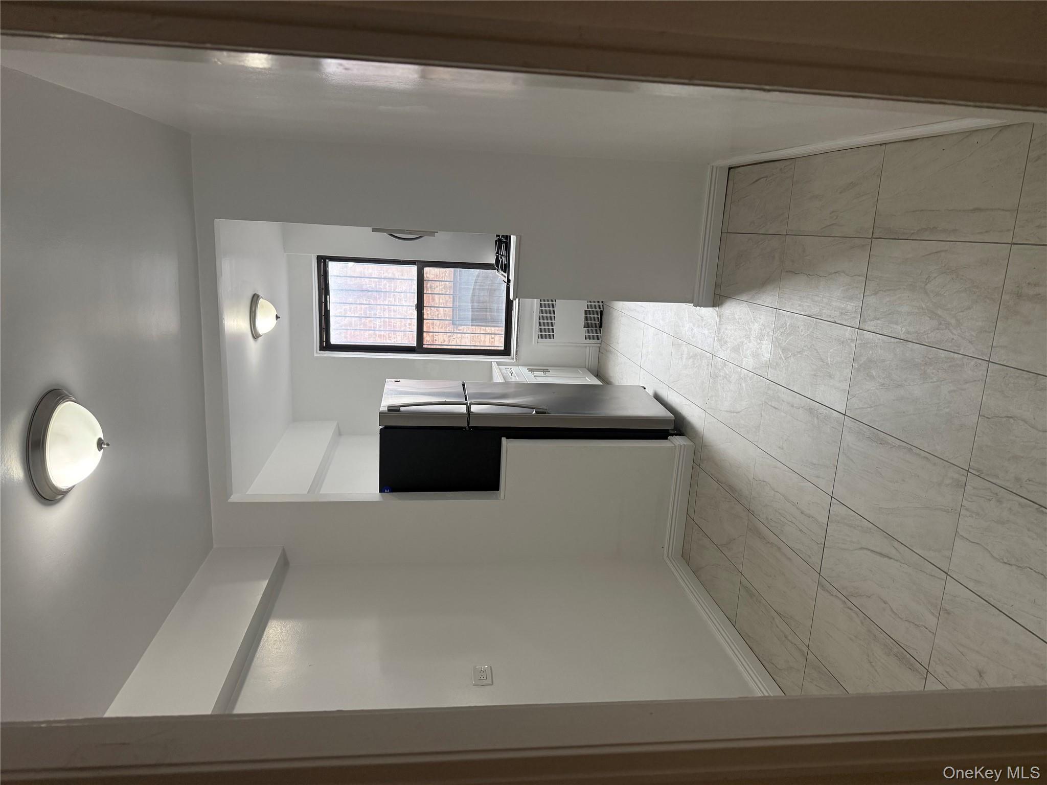 #3 photo, 103-25 68th Avenue, クイーンズ区 Forest Hills , NY 11375