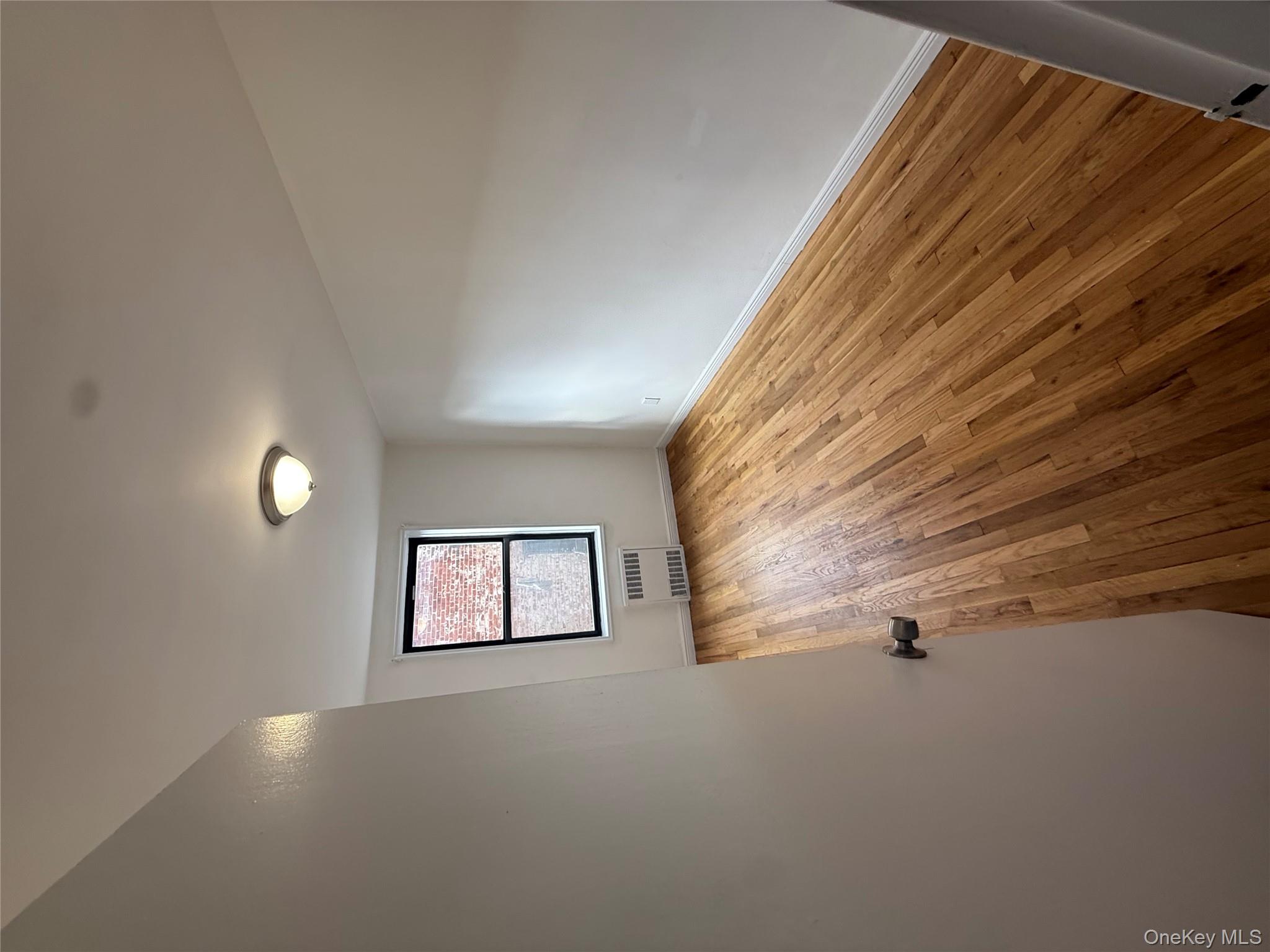 #4 photo, 103-25 68th Avenue, クイーンズ区 Forest Hills , NY 11375