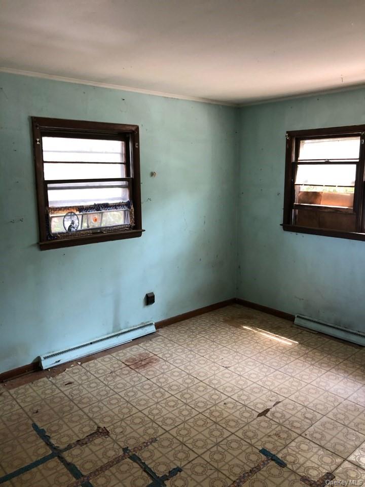 #17 photo, 18 Joyce Drive, サフォーク郡 Riverhead , NY 11901