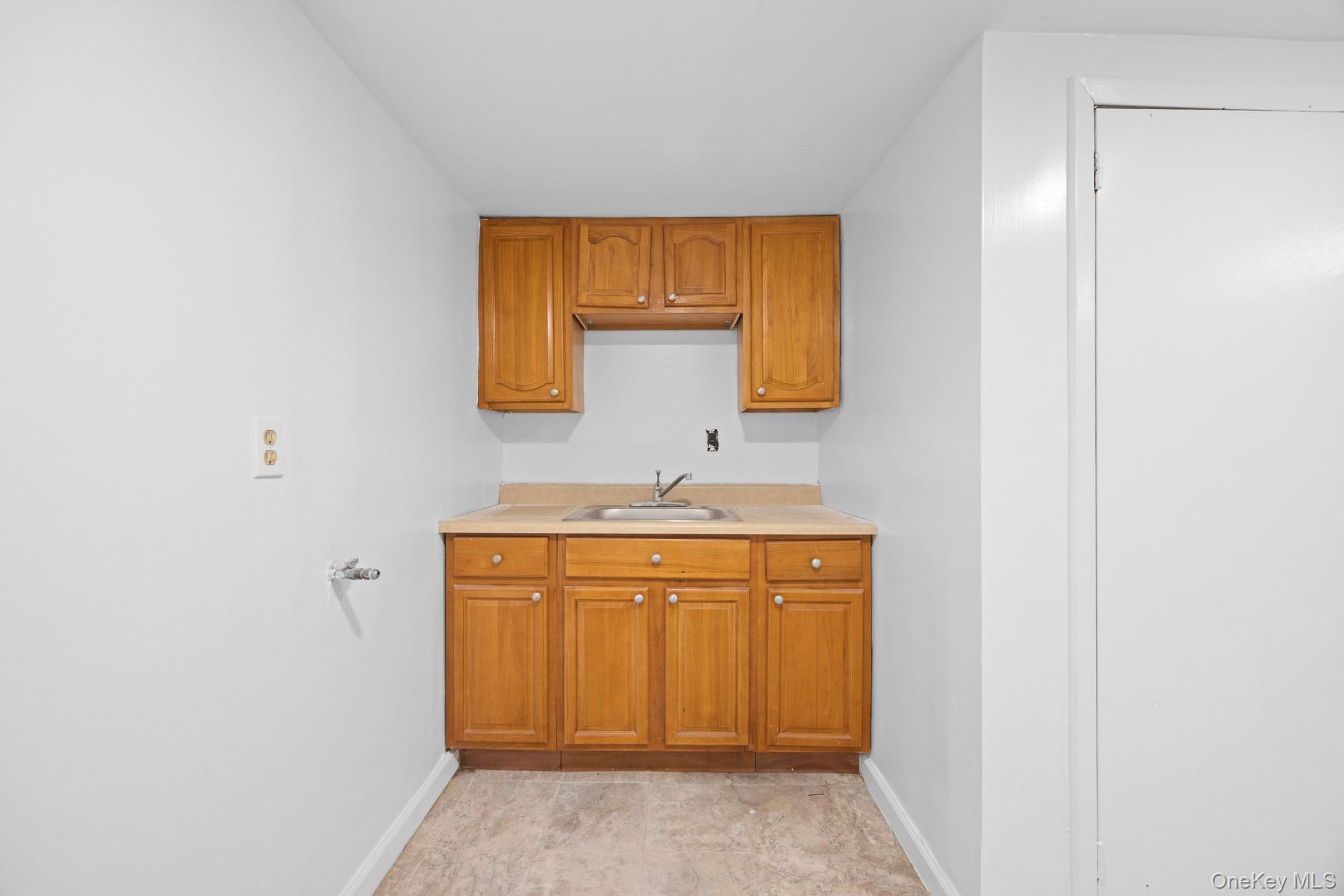 #16 photo, 16737 109th Road, クイーンズ区 Jamaica , NY 11433