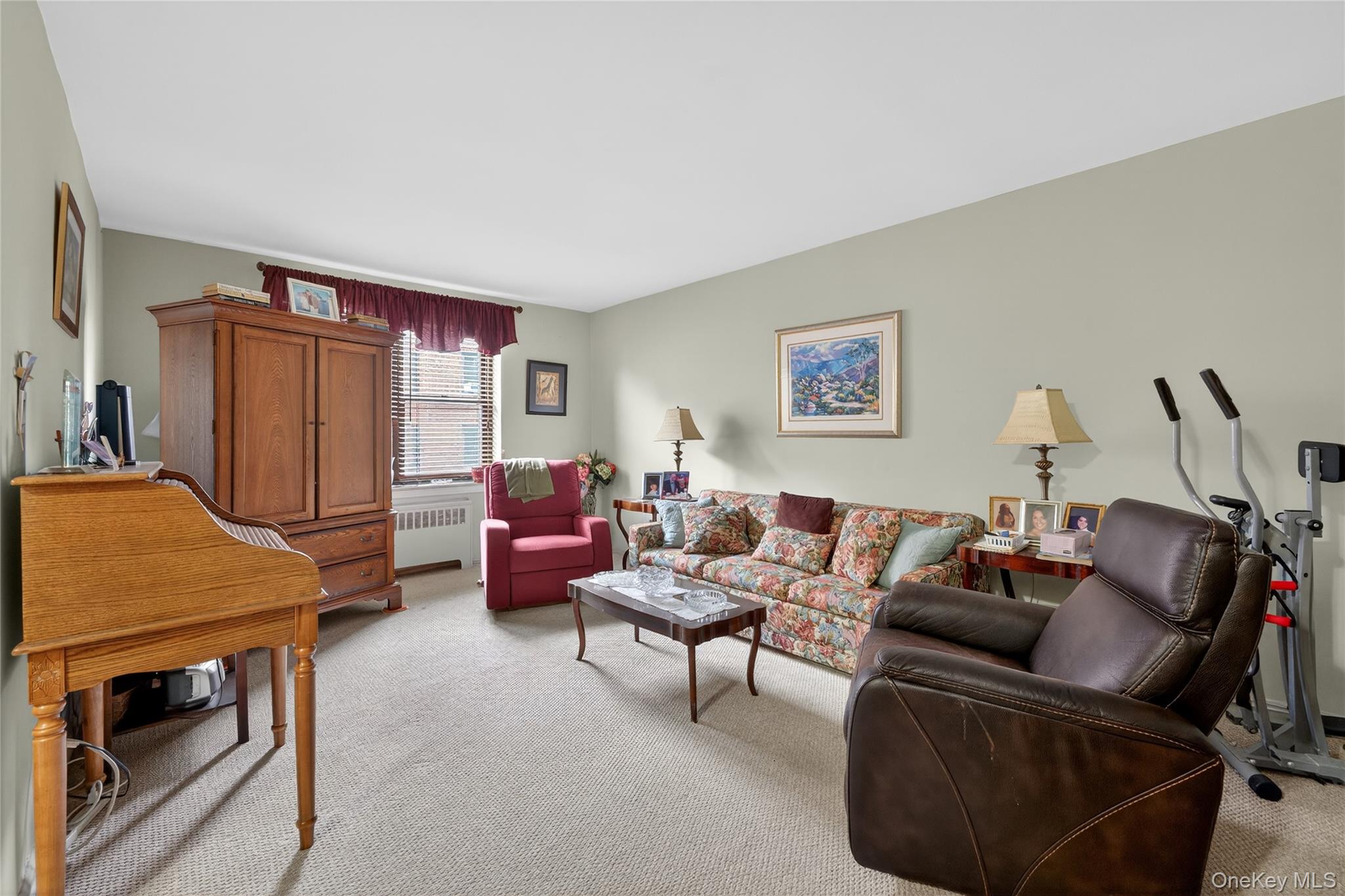 #3 photo, 32-25 88th St, Jackson Heights , NY 11369