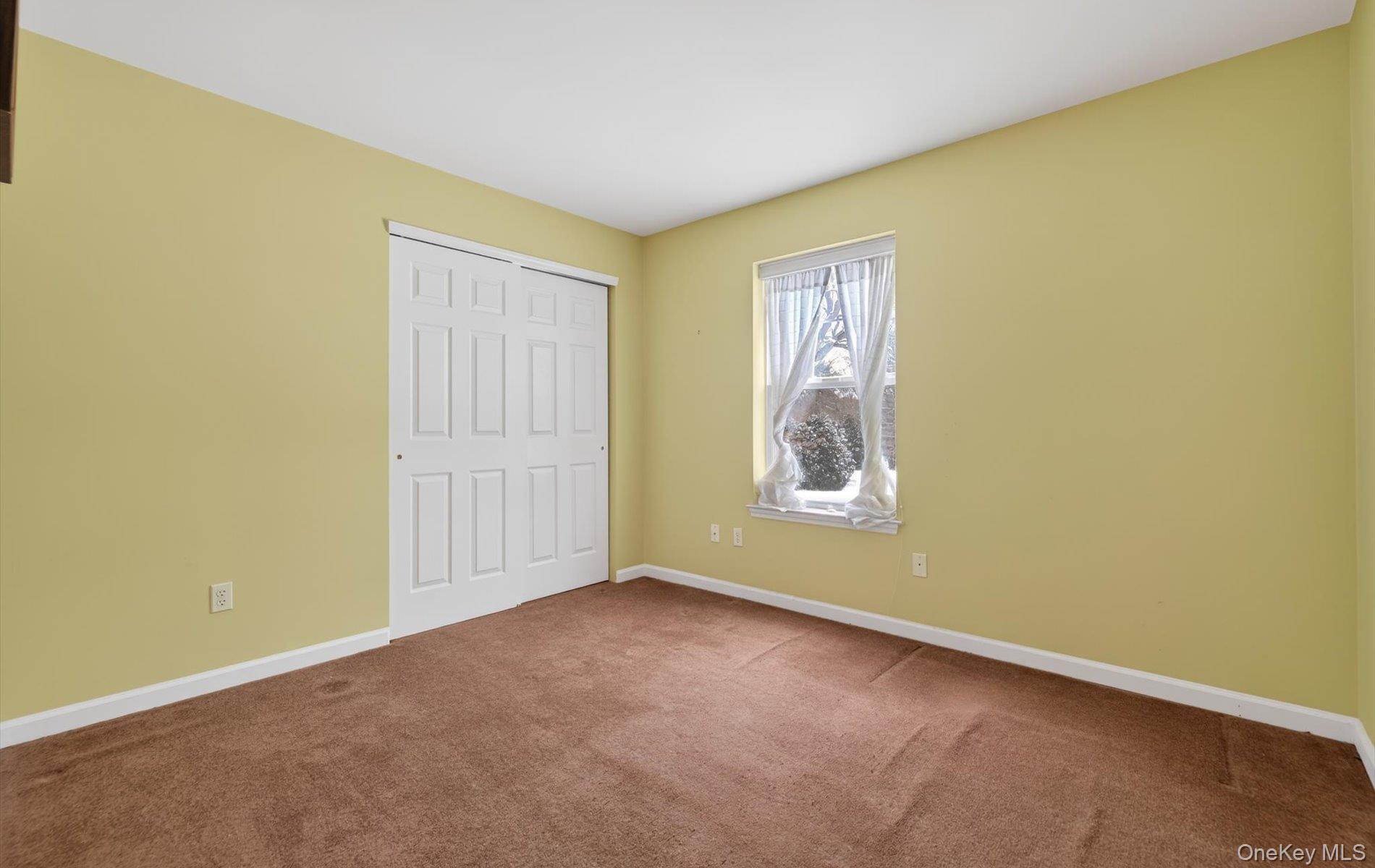 #18 photo, 31 Daremy Circle, サフォーク郡 Medford , NY 11763