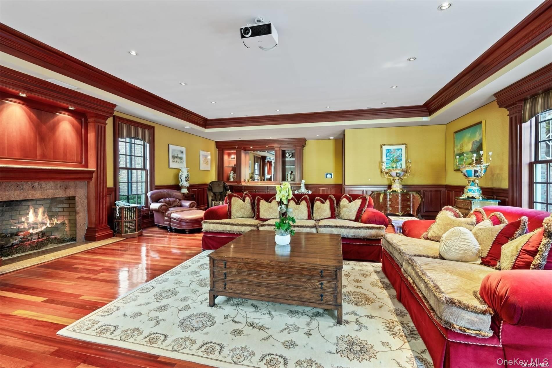 #10 photo, 660 Chicken Valley Road, Matinecock , NY 11560